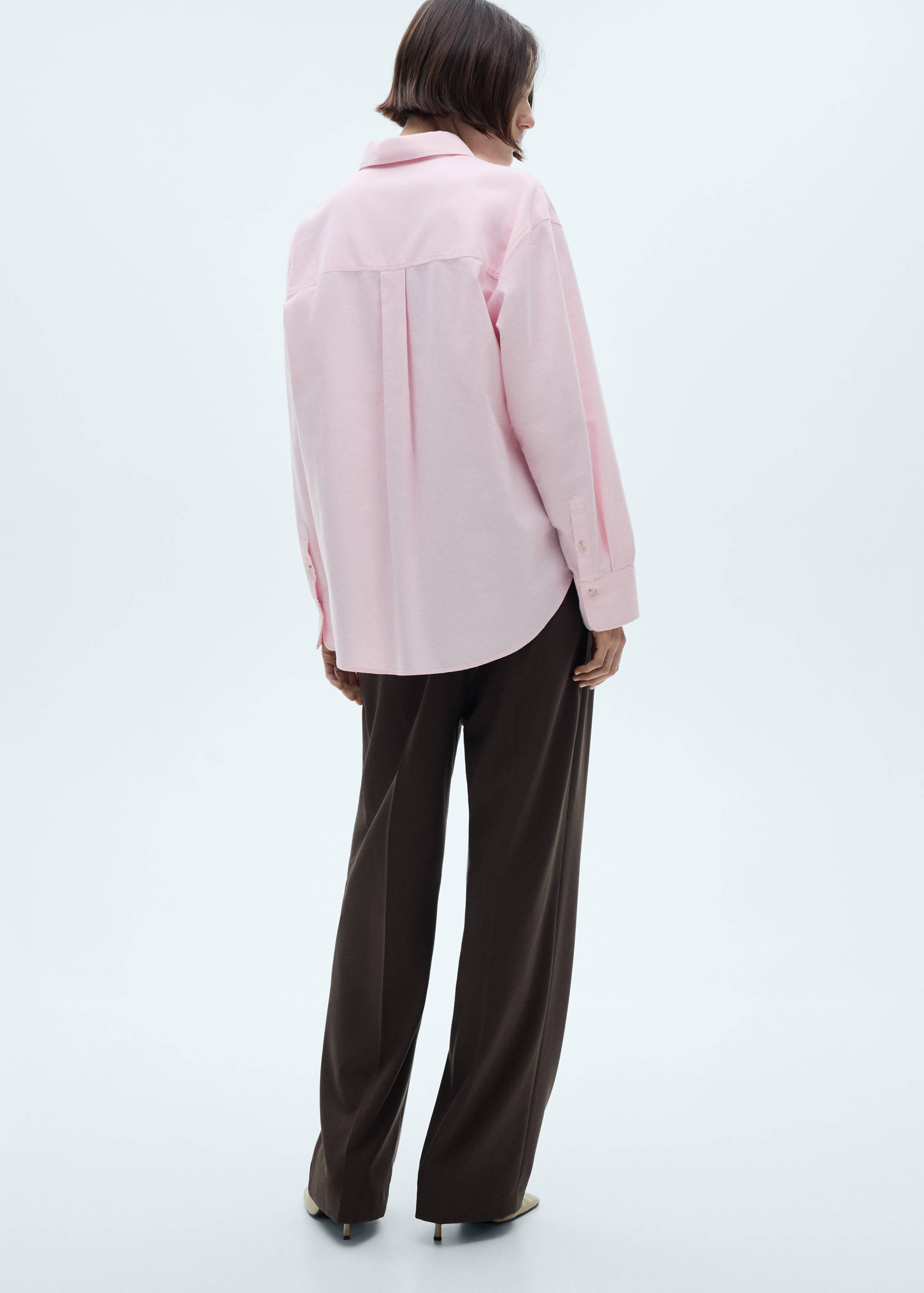 Long sleeved cotton shirt - Reverse of the article