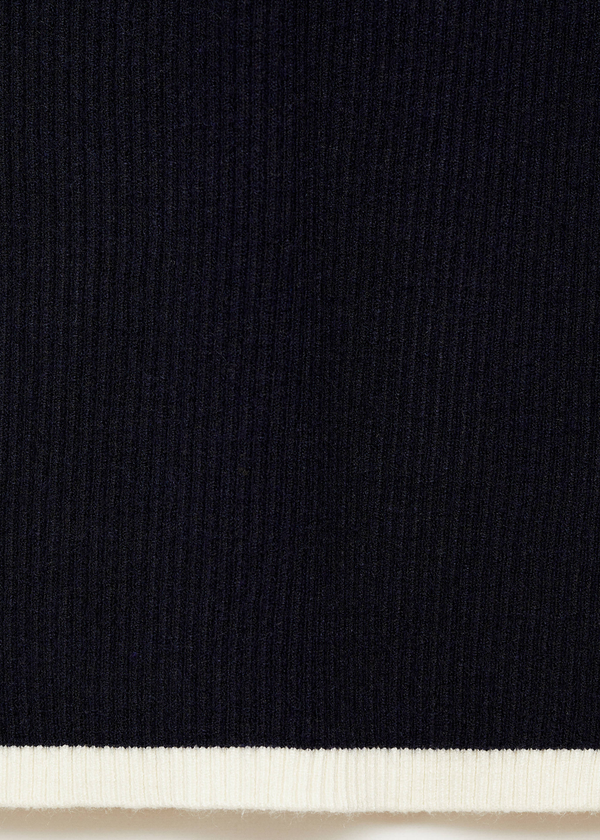 Gerippter Pullover mit halbhohem Kragen - Detail des Artikels 0