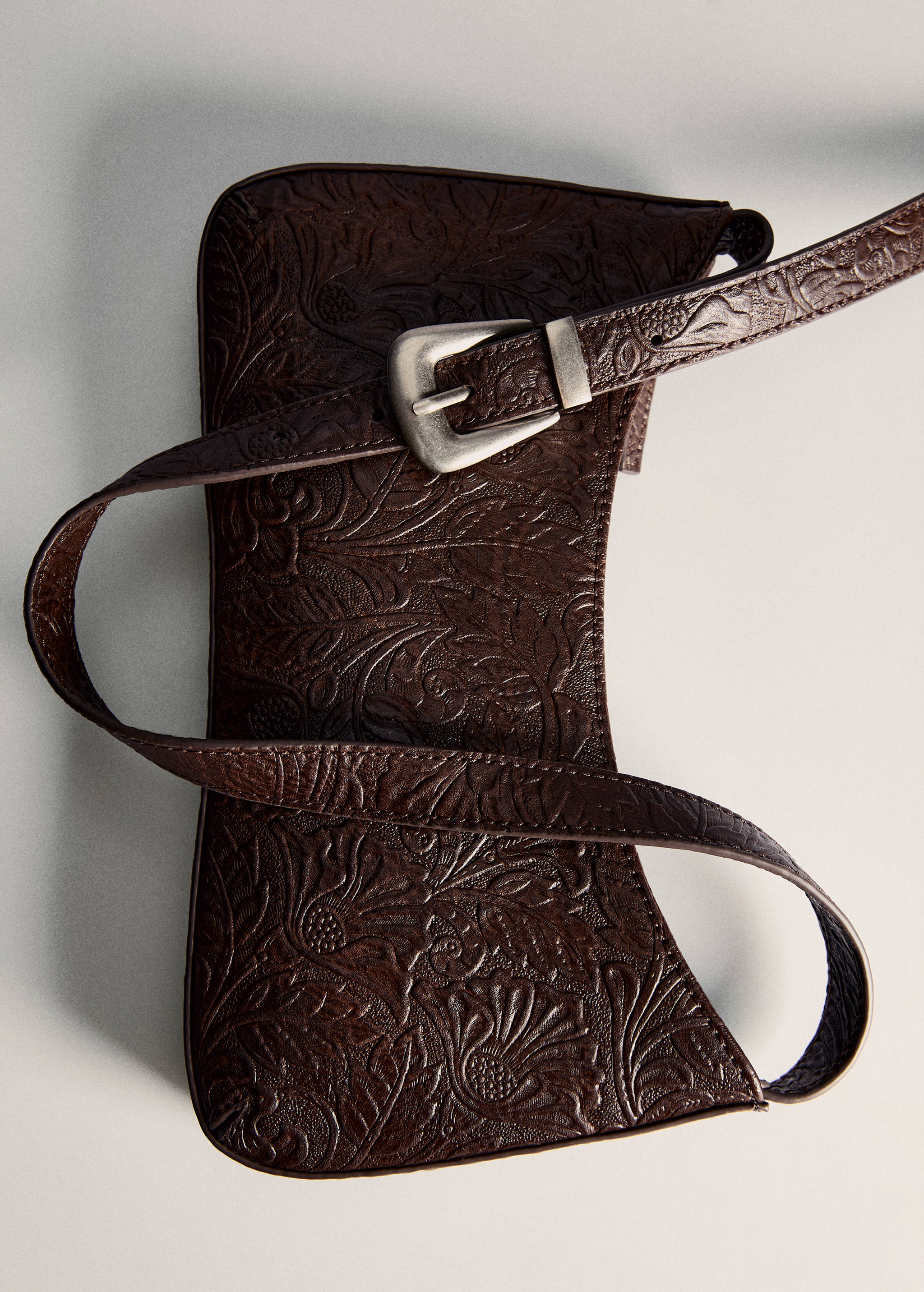 Τσάντα ώμου ανάγλυφη - Λεπτομέρεια του προϊόντος 5