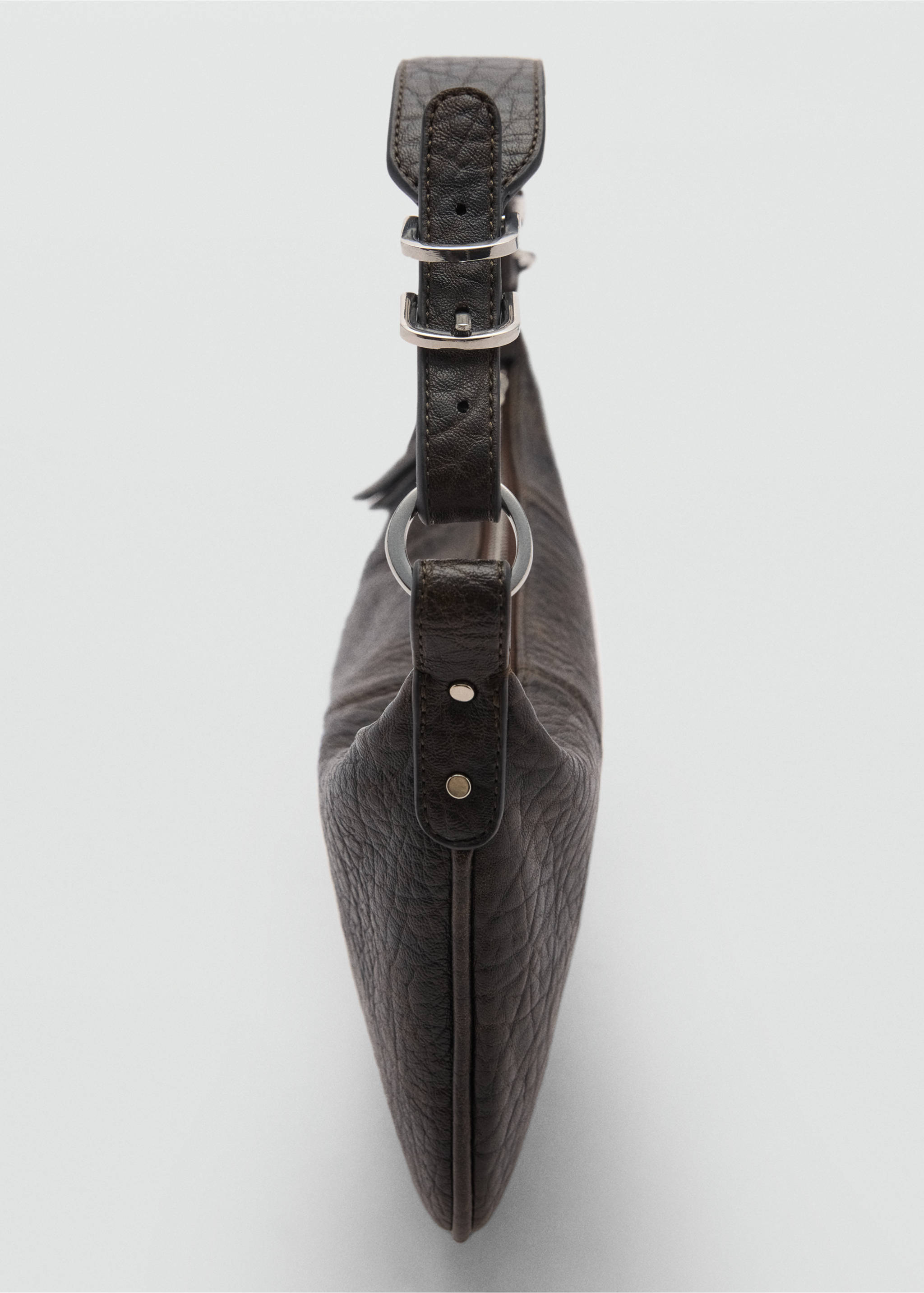 Short-handle shoulder bag - Details of the article 1, Brown. Ref: 77005666-00.