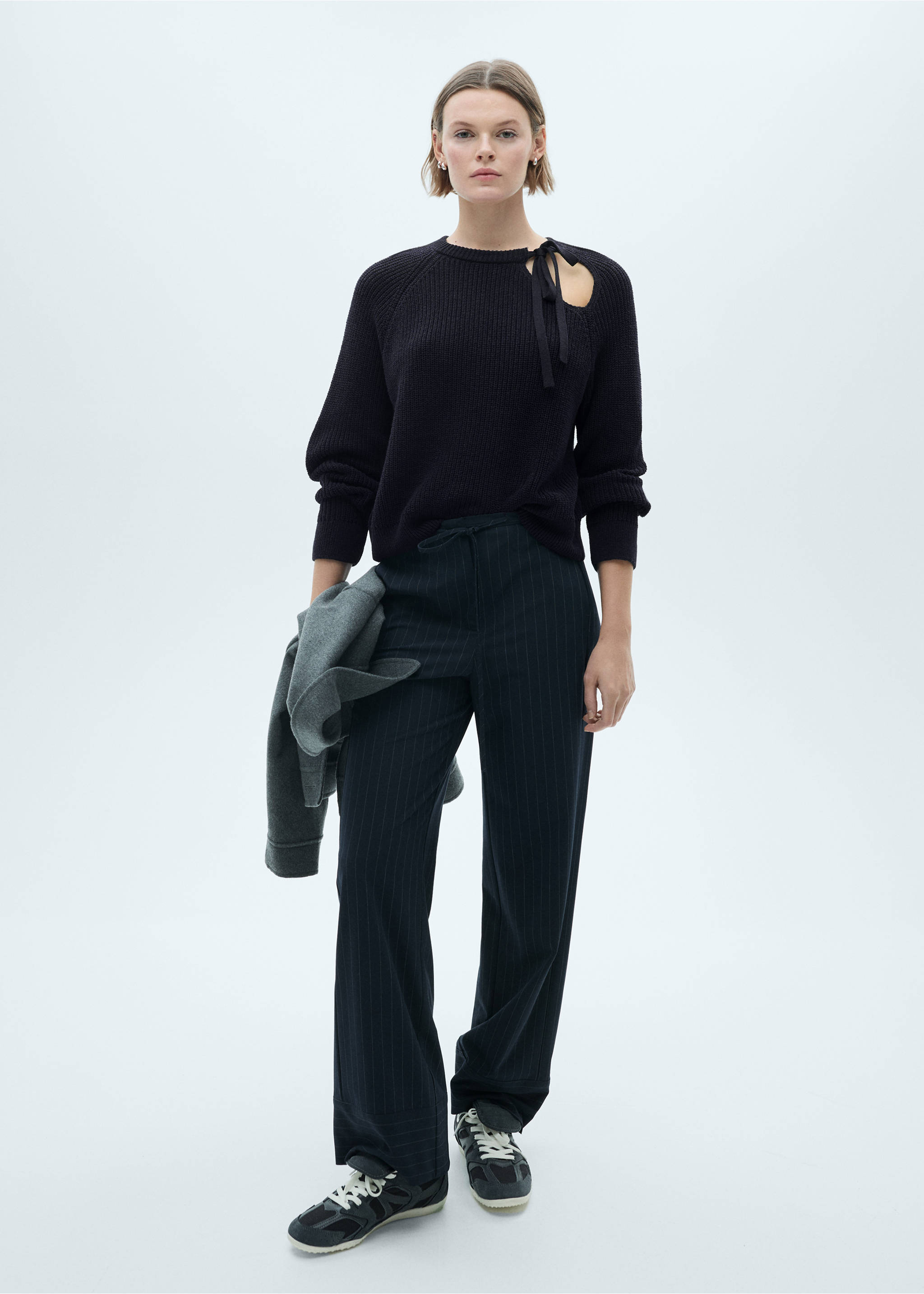 Cut-out knitted sweater - General plane, Dark Navy. Ref: 77005670-00.