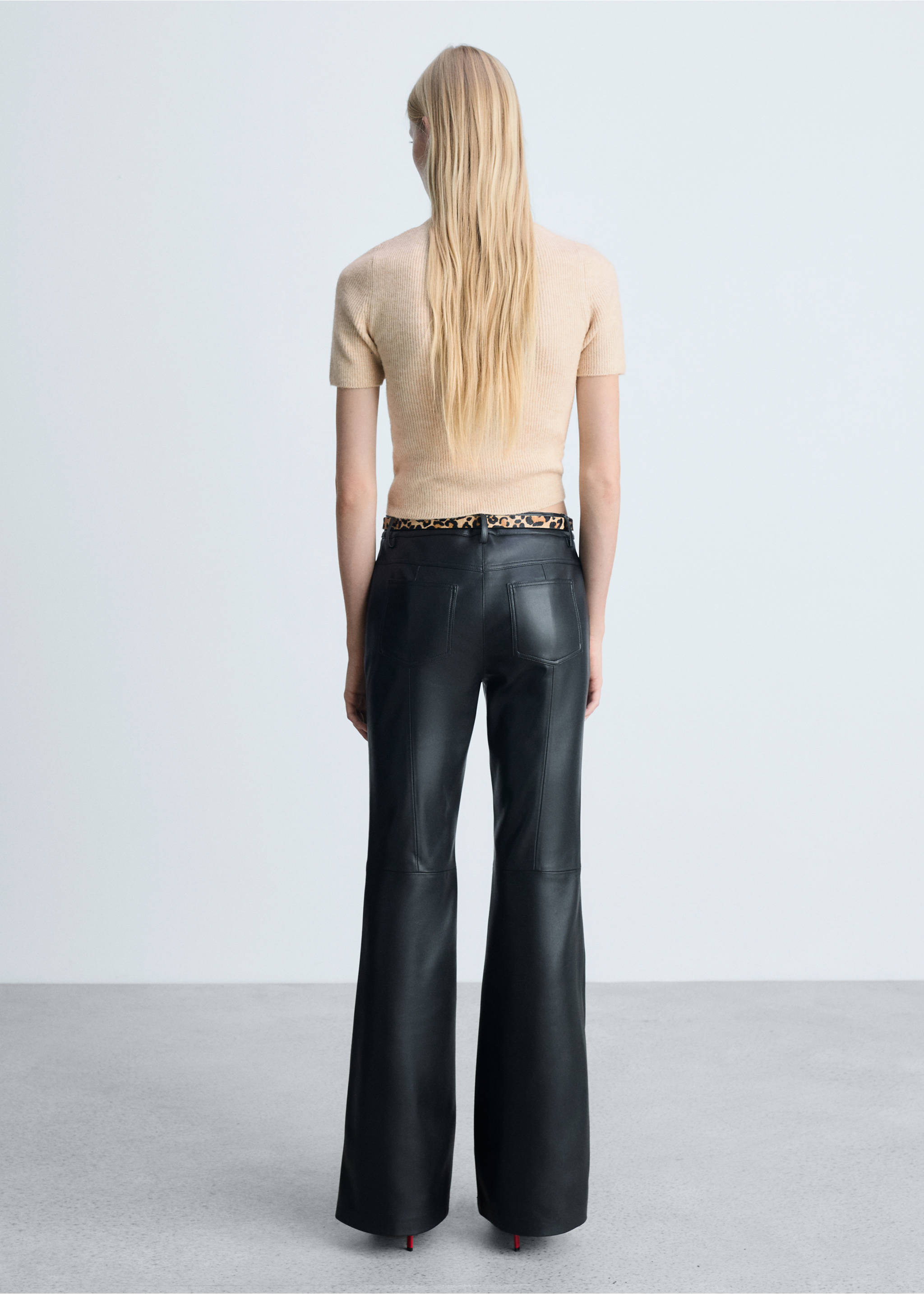 Short sleeve sweater - Reverse of the article, Ecru. Ref: 77005677-00.