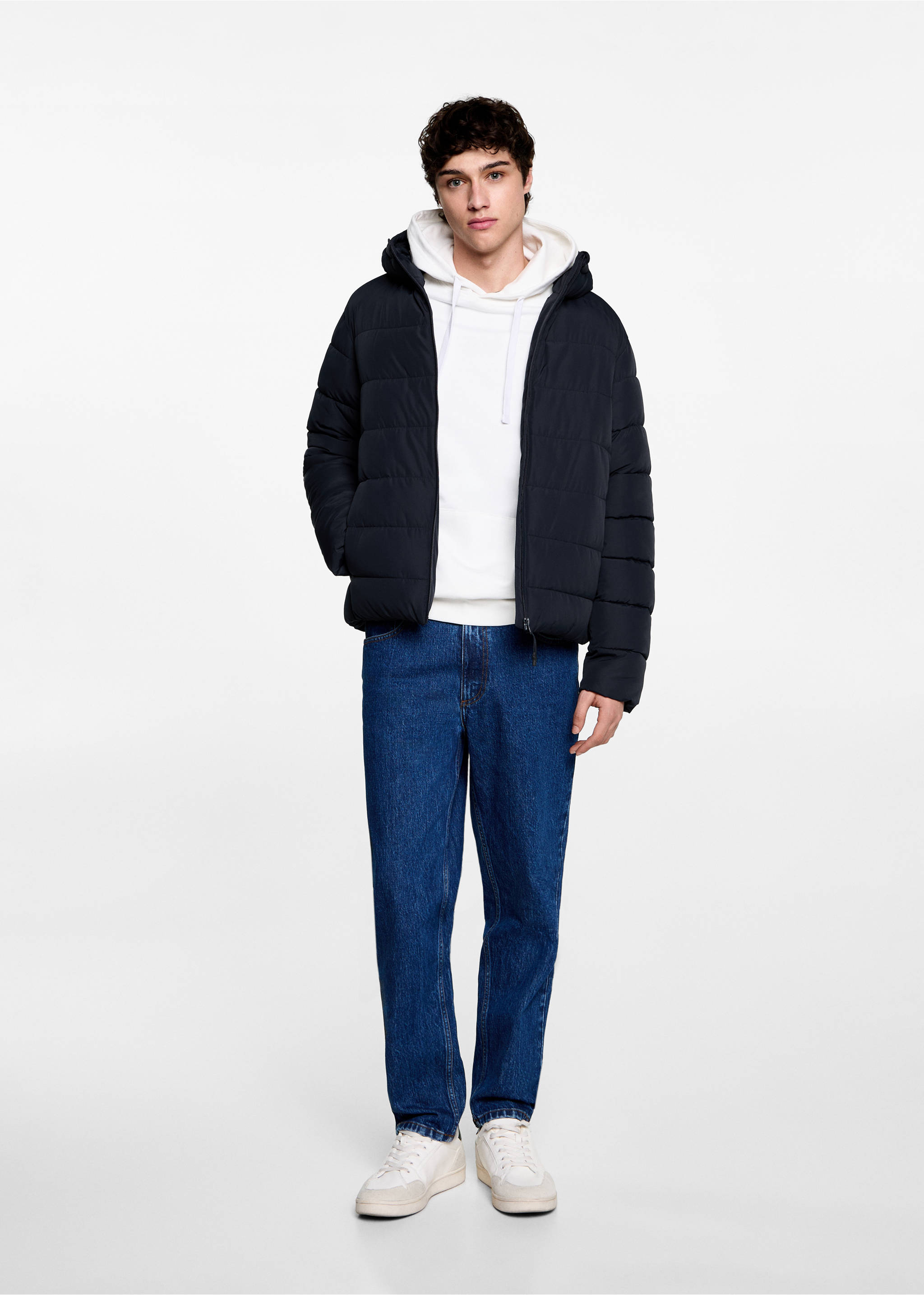 Gepolsterter Anorak mit Kapuze - Allgemeine Ansicht, Dunkles Marineblau. Ref: 77005970-00.