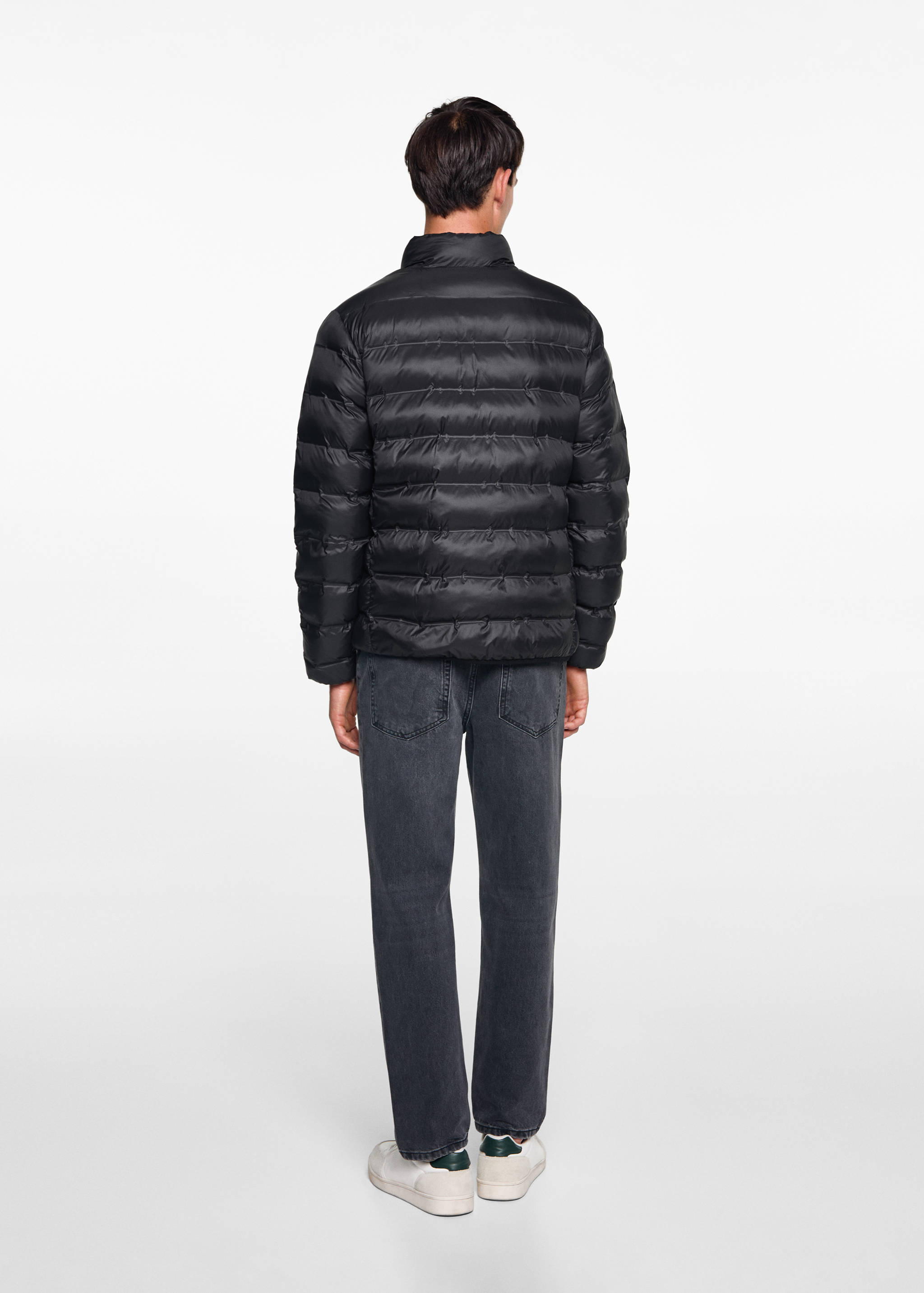 Steppanorak mit Zip - Rückseite des Artikels