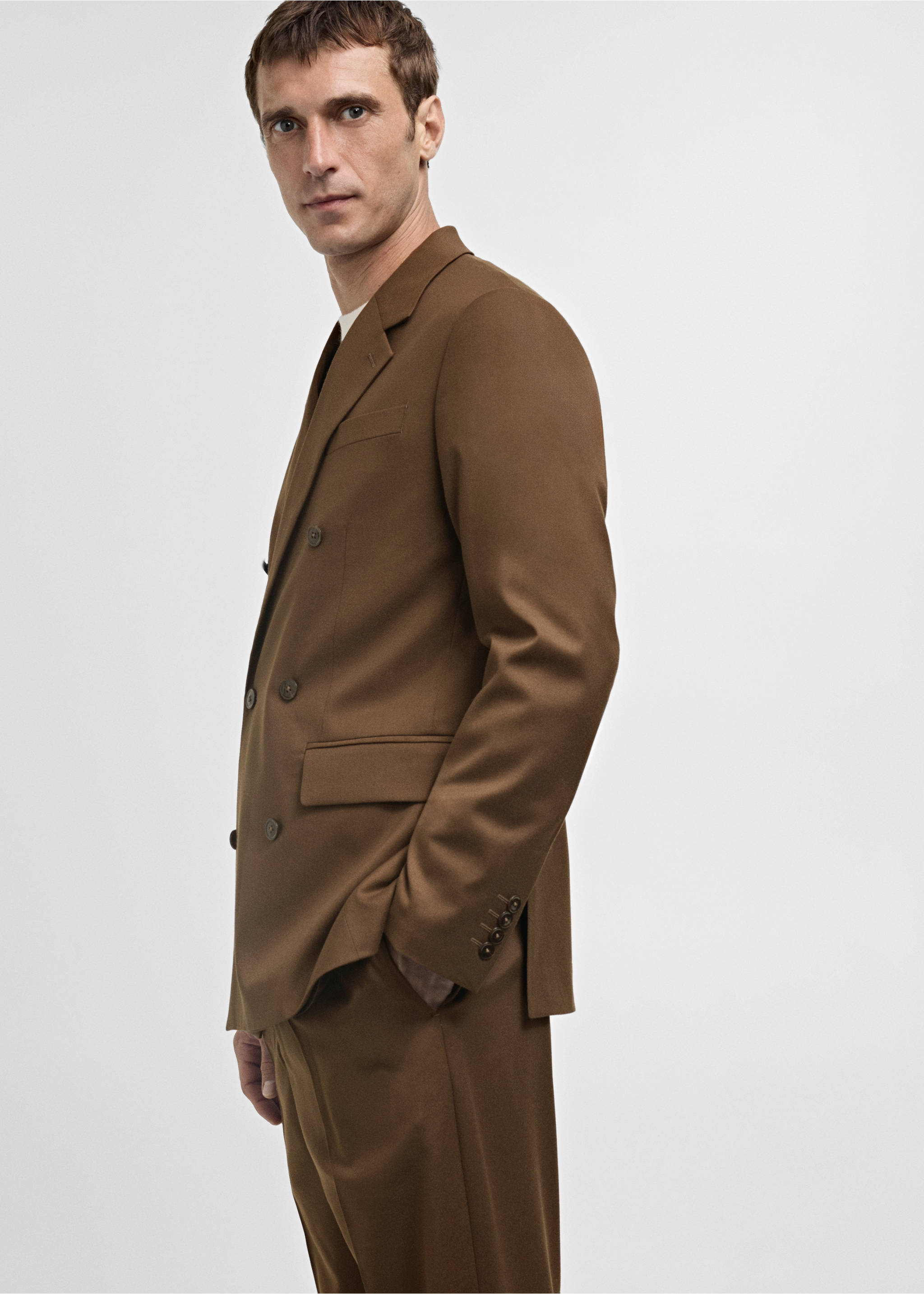 Slim-fit double-breasted suit jacket - Details of the article 2, Brown. Ref: 77005978-00.