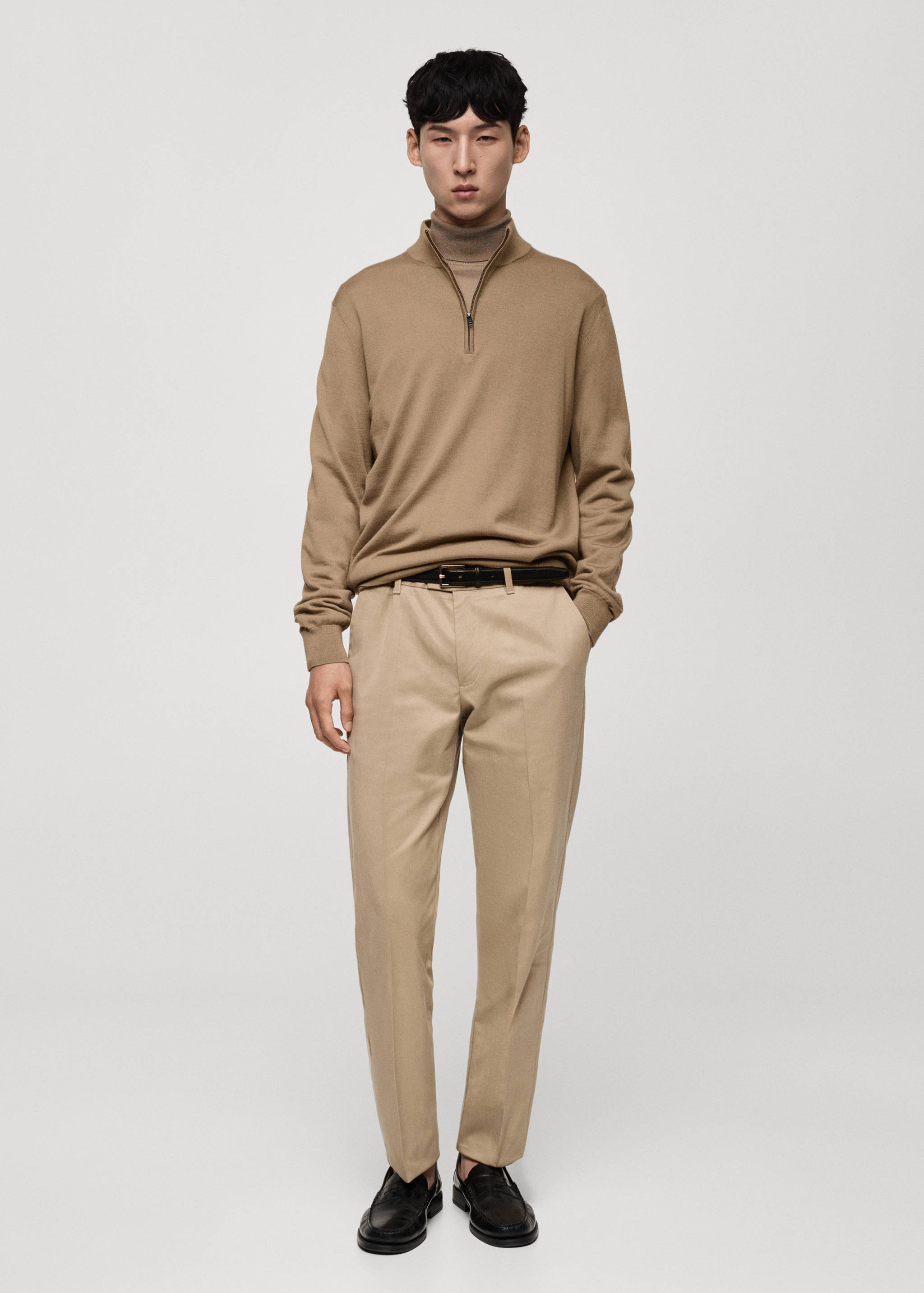 100% merino wool sweater with zip-neck - General plane