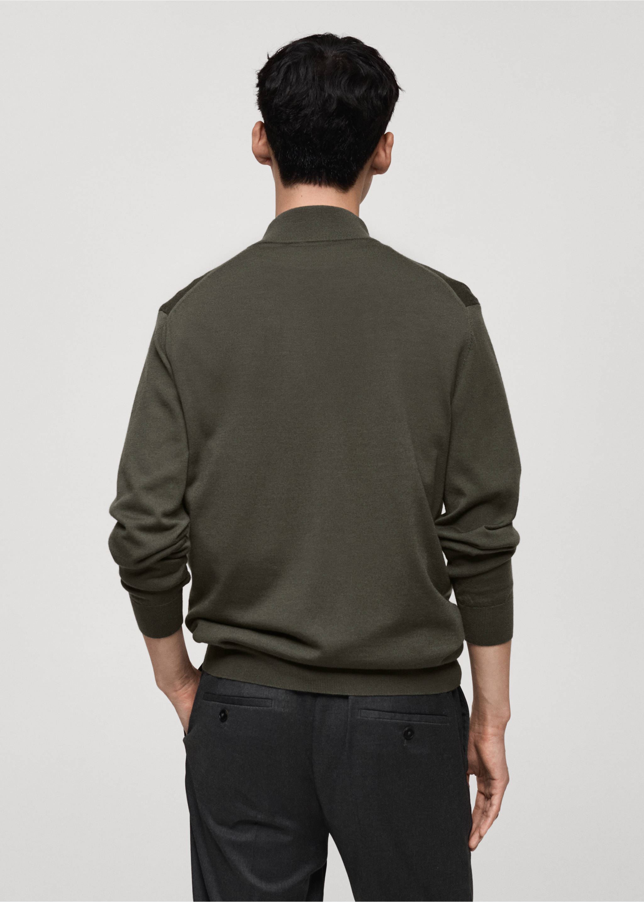 100% merino wool sweater with zip-neck - Reverse of the article, Forest Green. Ref: 77005979-00.