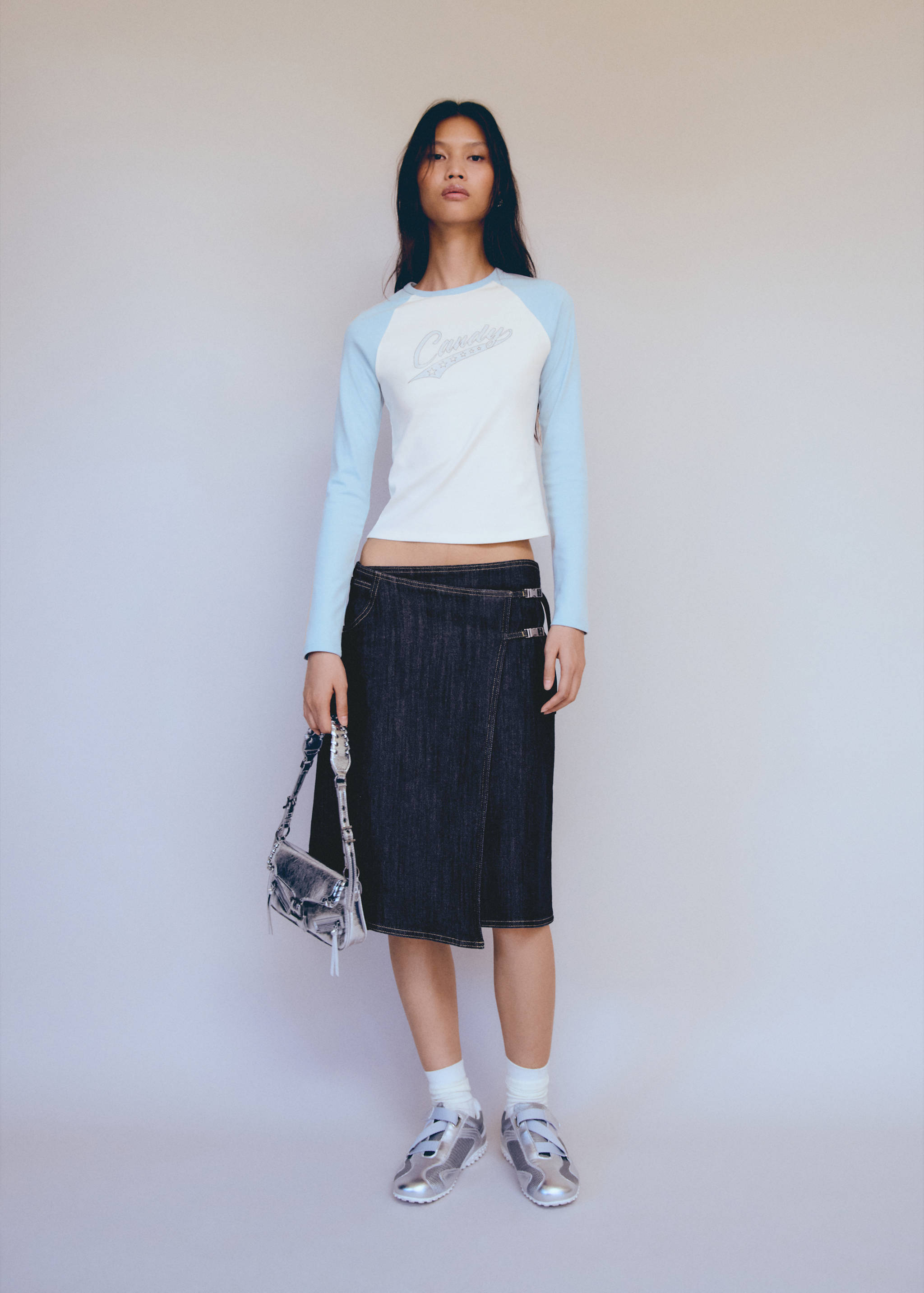 Camiseta manga larga mensaje - Plano general