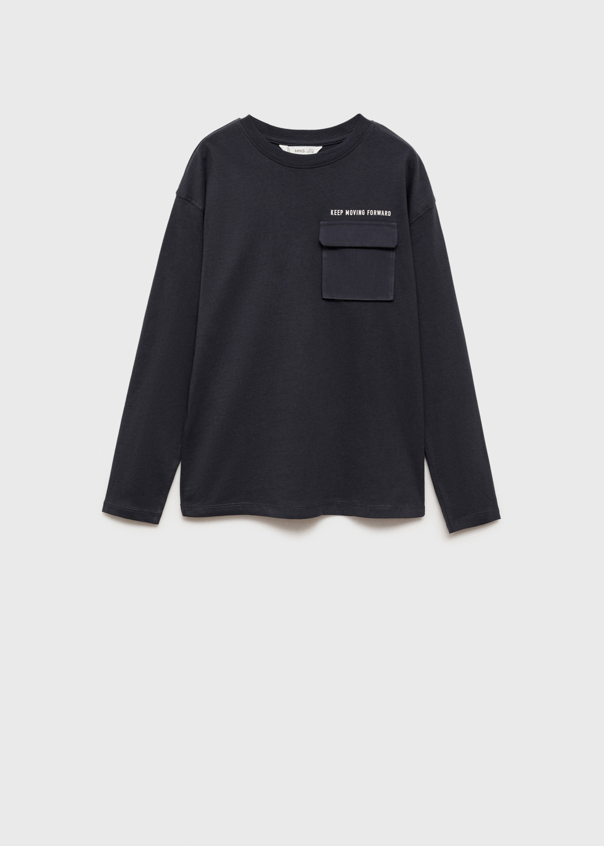 Long-sleeved t-shirt with pockets - Article without model
