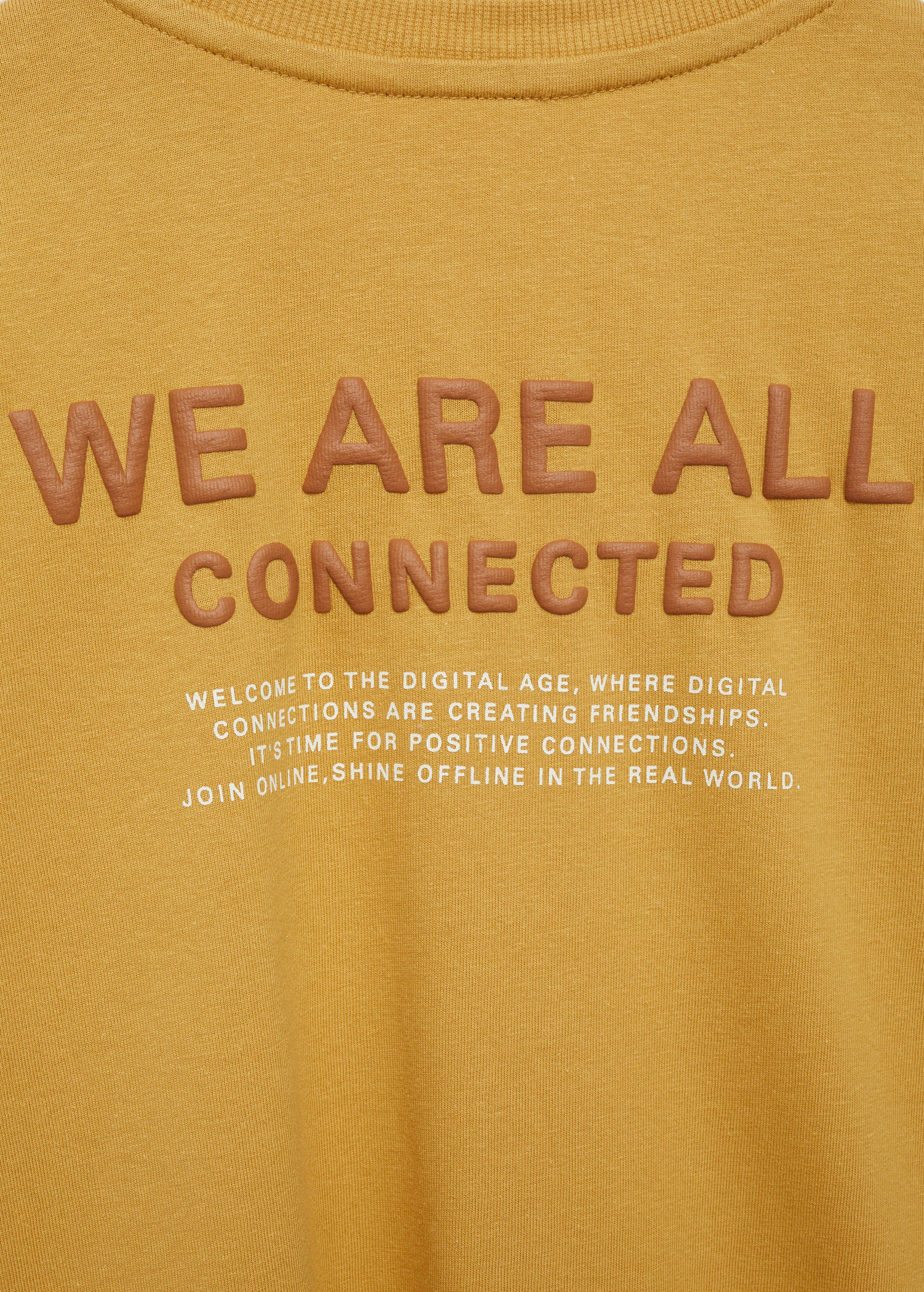 Long-sleeved t-shirt with embossed print - Details of the article 0