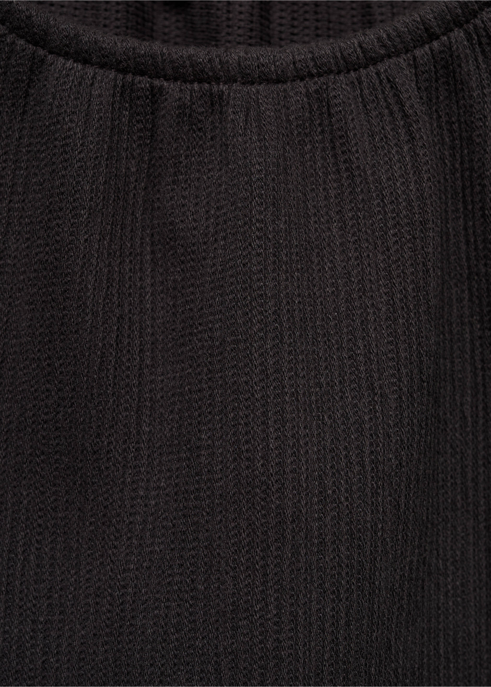 Long-sleeved puffed t-shirt - Details of the article 8, Charcoal. Ref: 77006739-00.