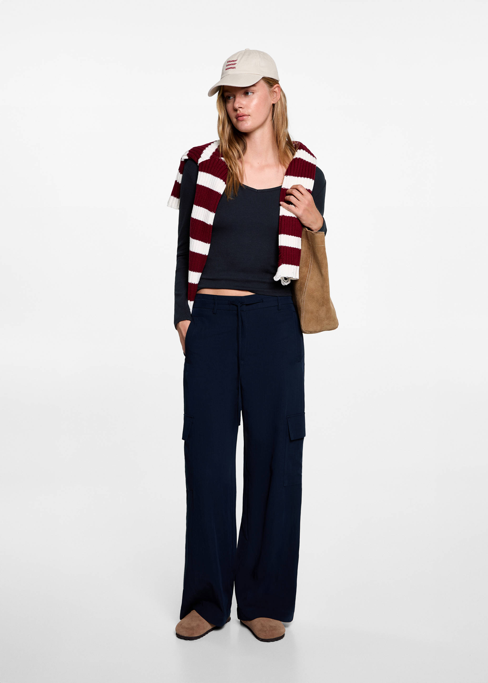 T-shirt manches longues col V - Plan général