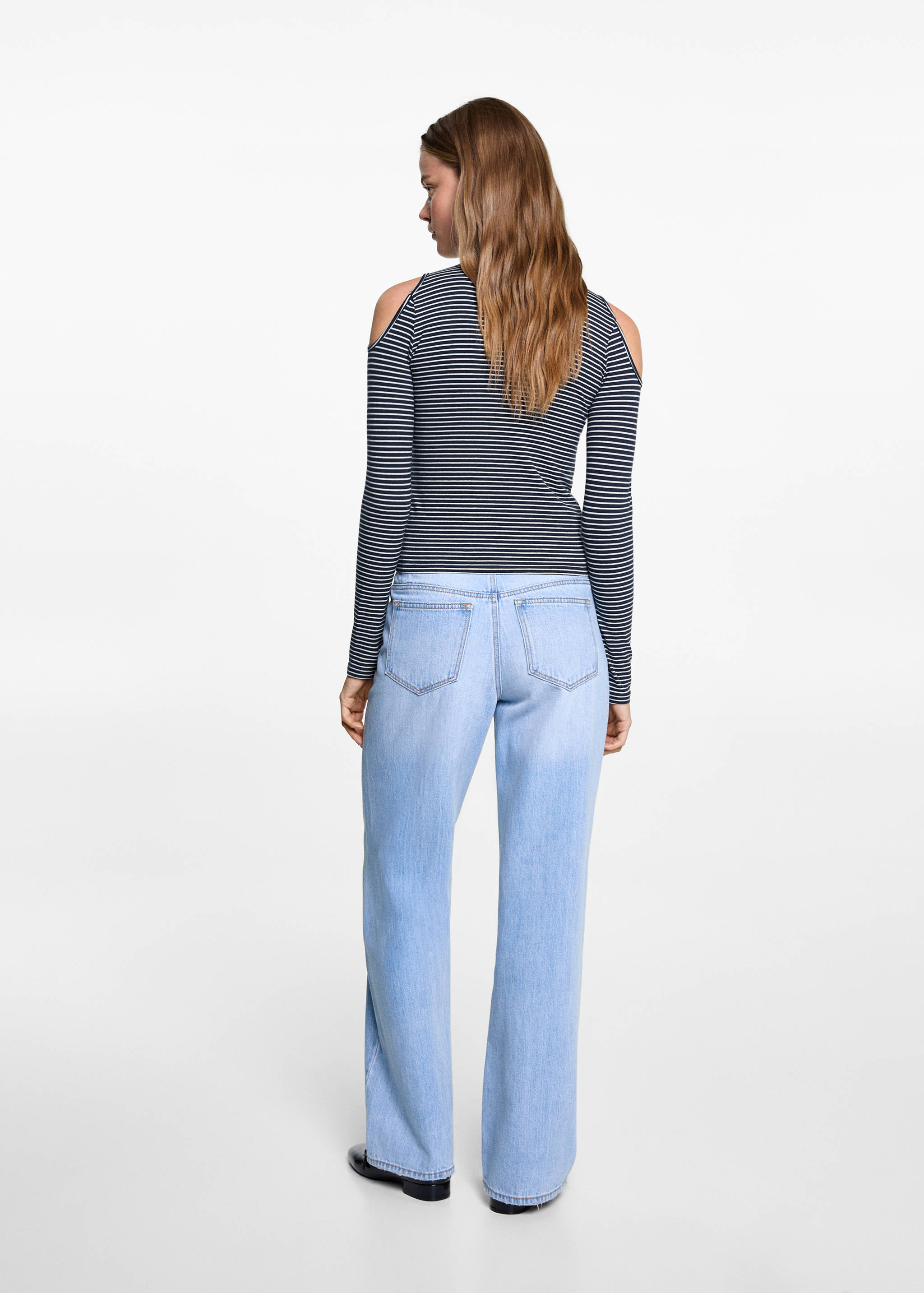 Koszulka z golfem i wyciętymi ramionami - Tylna strona artykułu