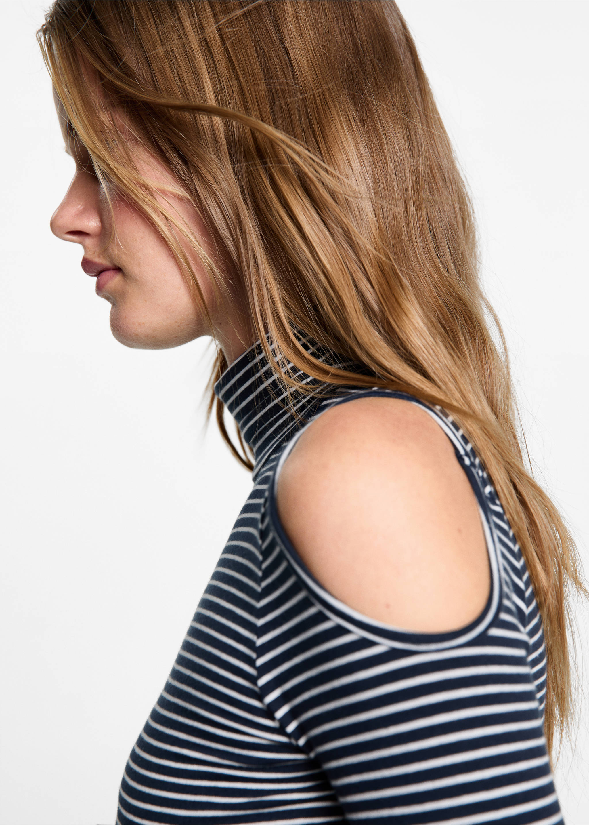 Camiseta cuello alto aberturas - Detalle del artículo 1, Azul marino oscuro. Ref: 77006755-00.