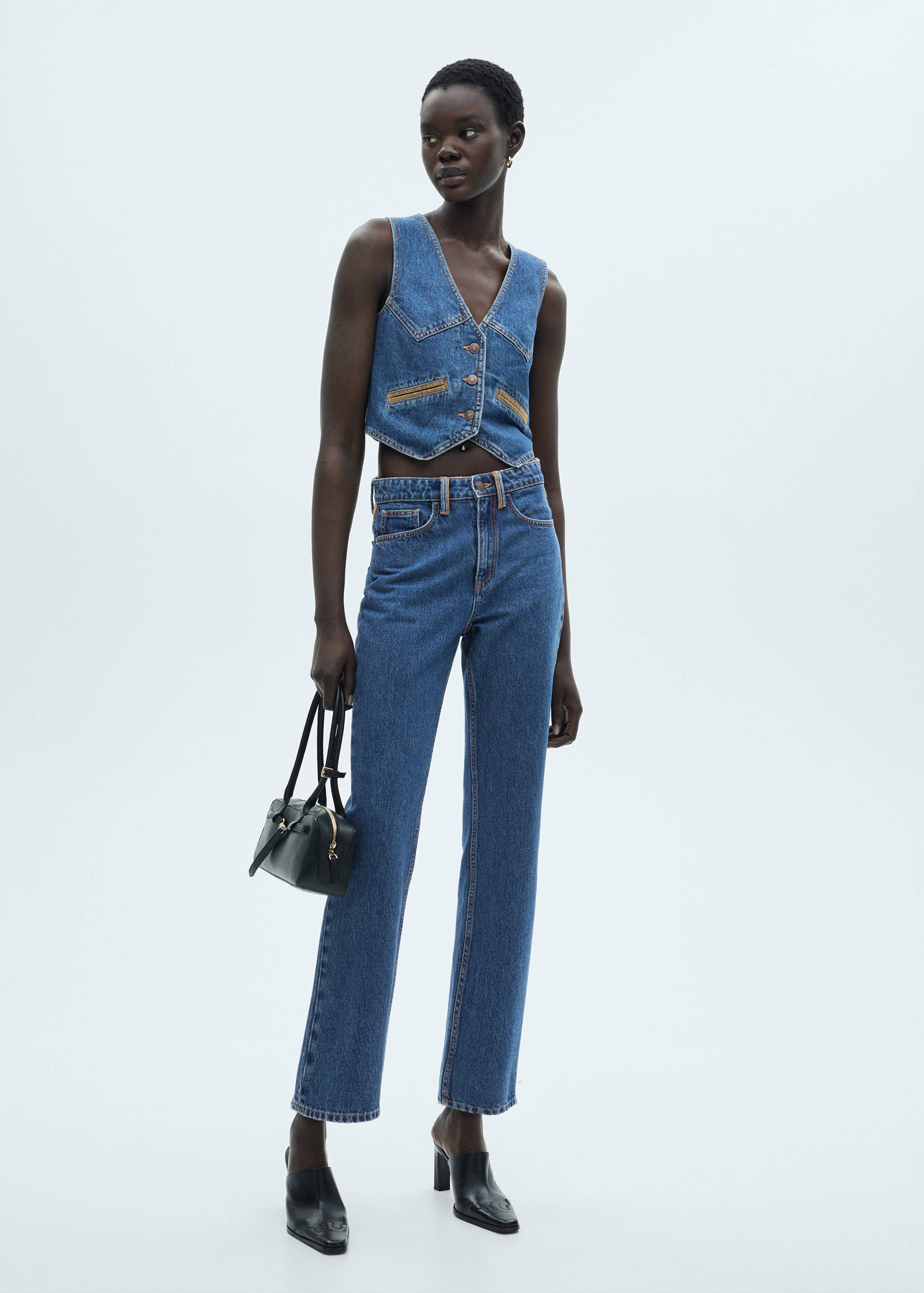 Straight-fit jeans with contrasting details - General plane