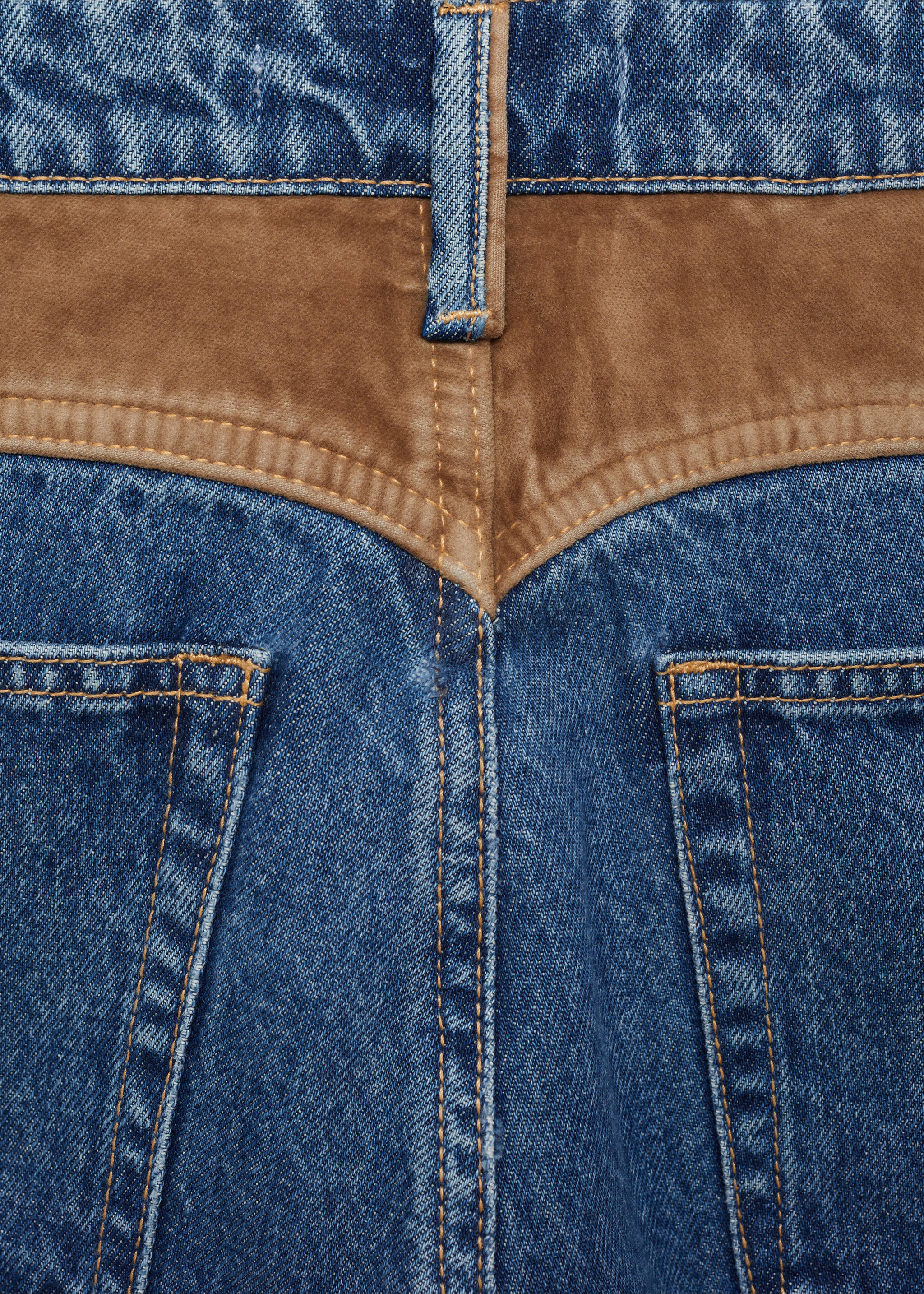 Straight-fit jeans with contrasting details - Details of the article 0, Dark Blue. Ref: 77007130-00.