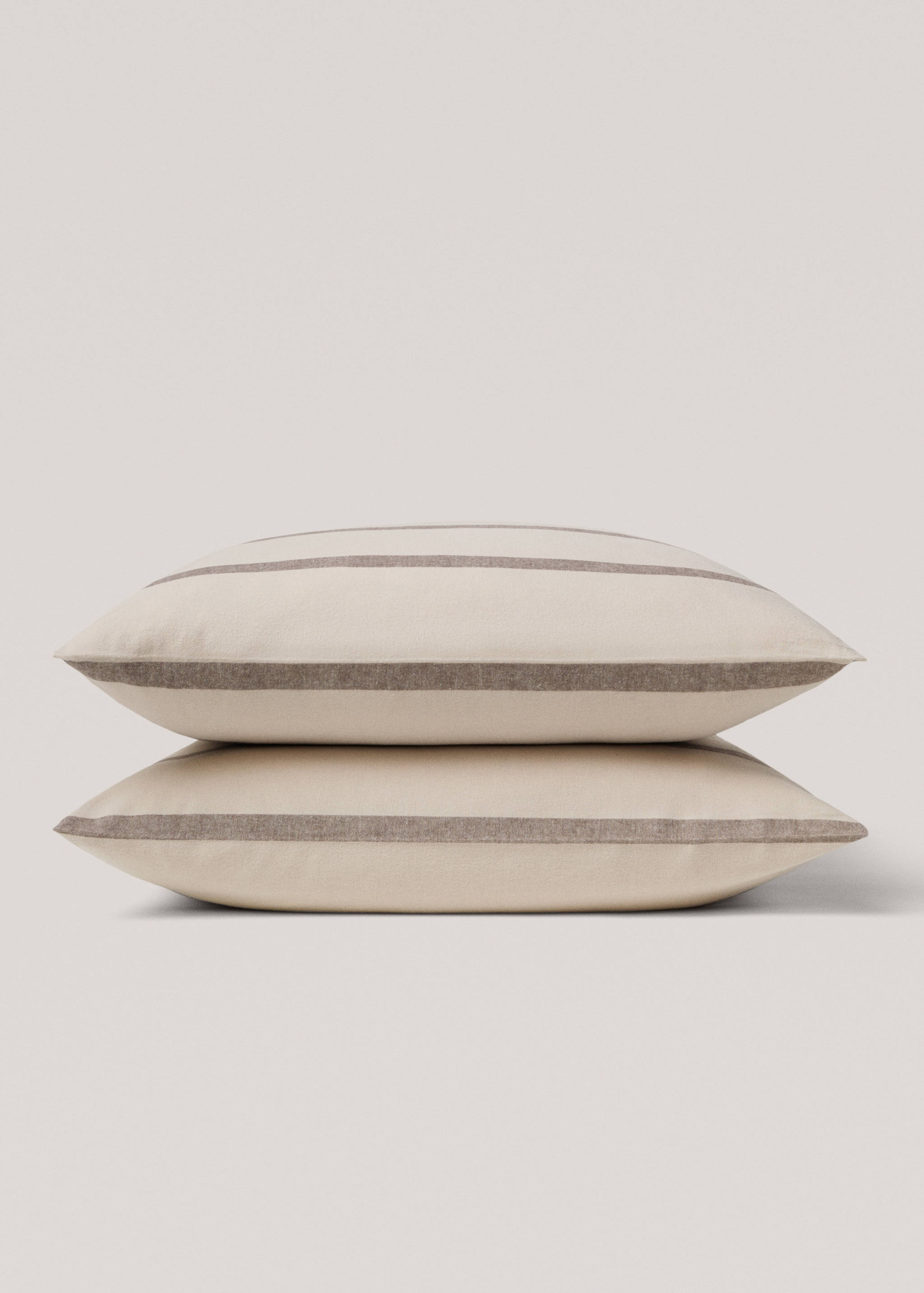 Μαξιλαροθήκη 100% βαμβάκι φανελένιο ριγέ 60x60εκ - Λεπτομέρεια του προϊόντος 1