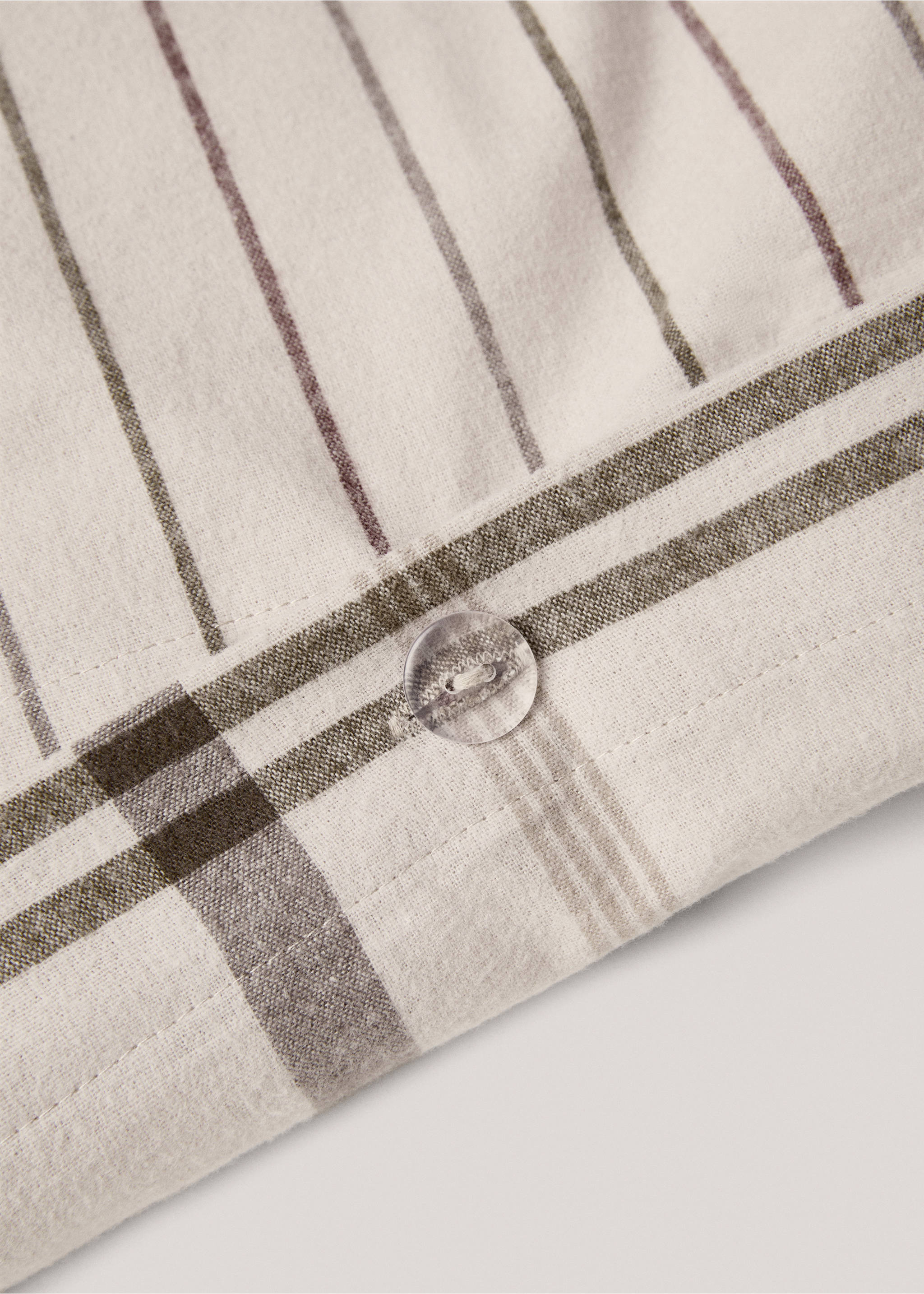 Duvet cover reversible flannel checkered flannel bed 180cm - Details of the article 1, Beige. Ref: 77007674-00.