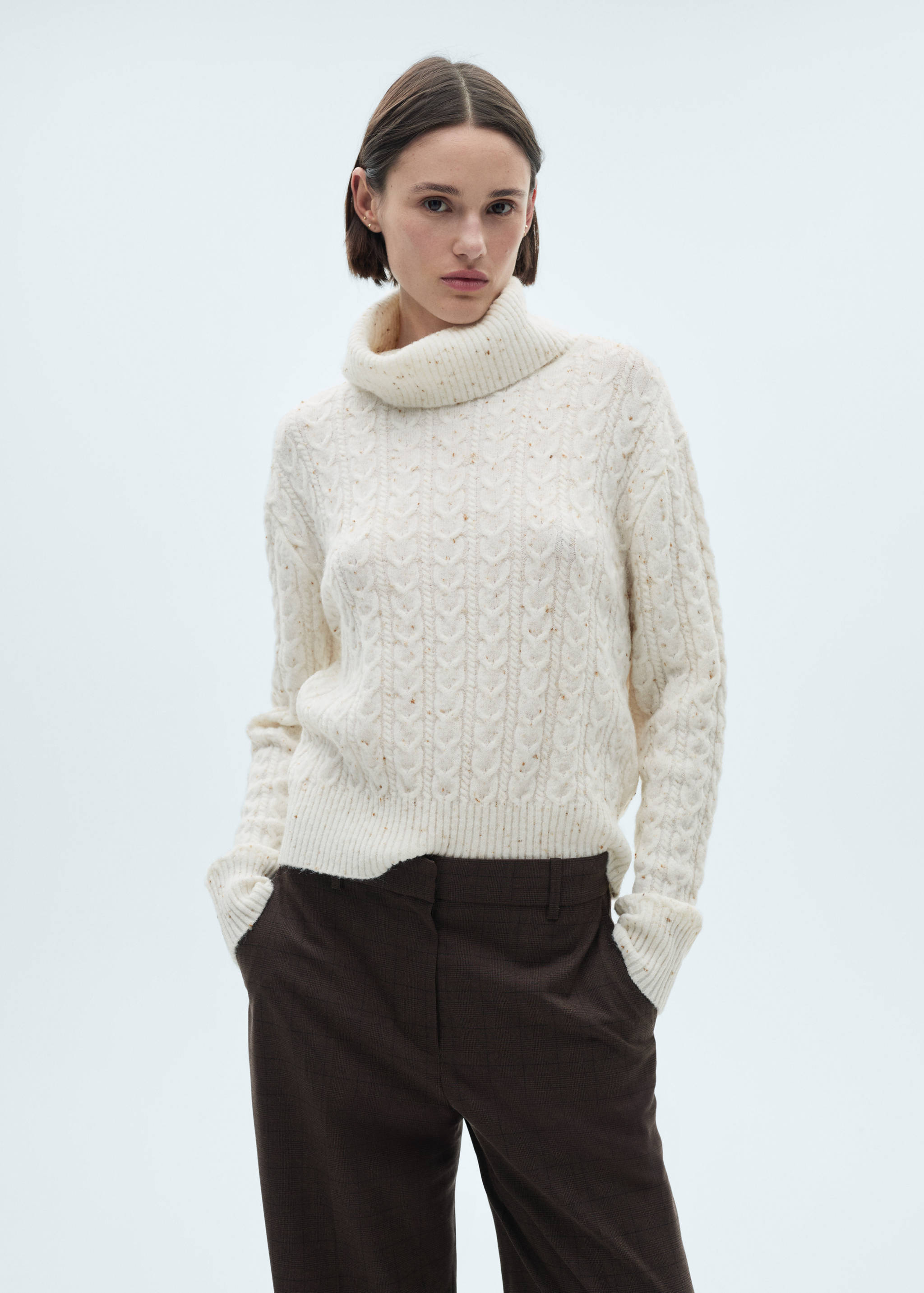 Twisted turtleneck sweater - Medium plane