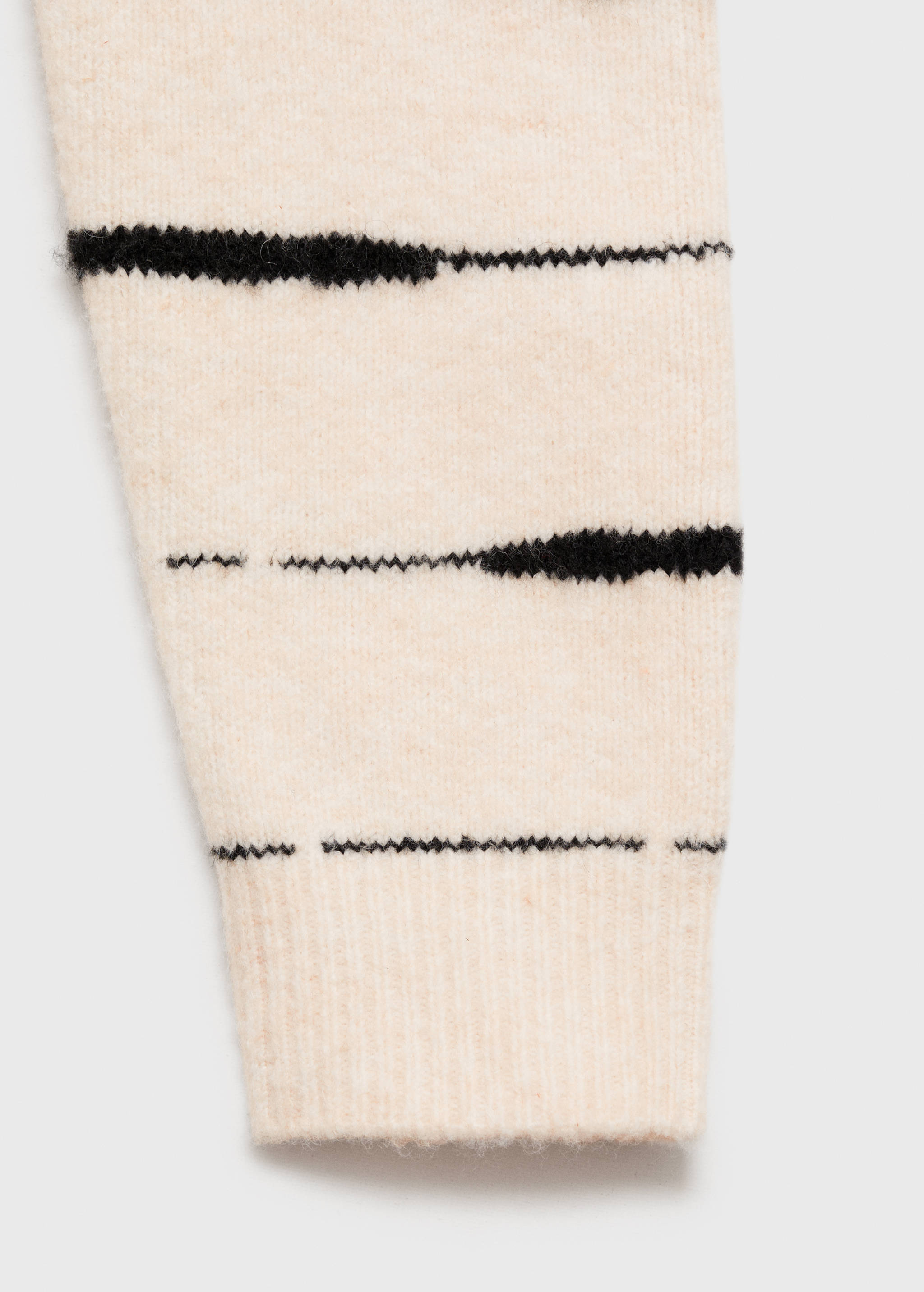 Runda-nacke randig tröja - Detaljer om artikeln 8