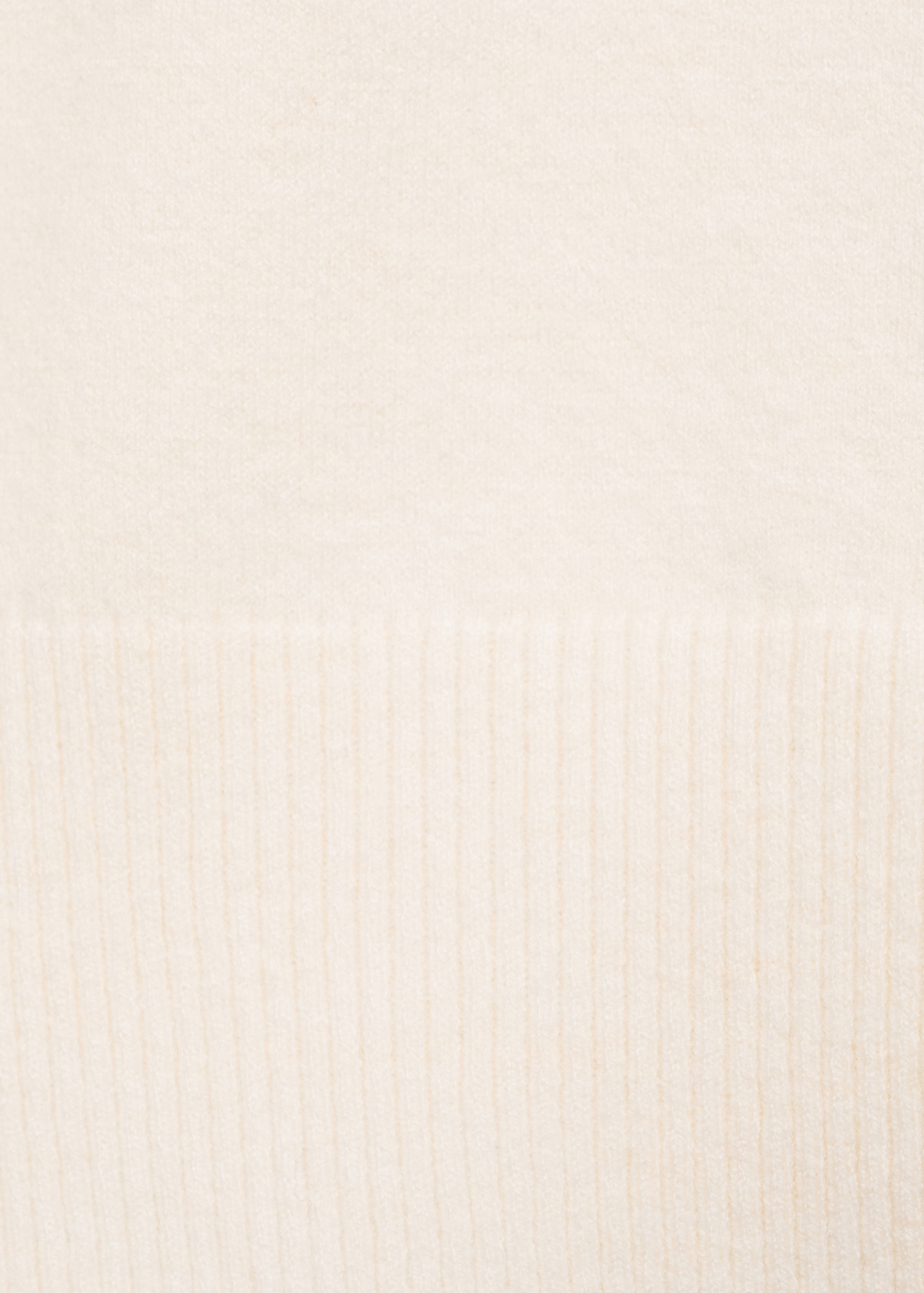 Perkins-neck short-sleeved sweater - Details of the article 0