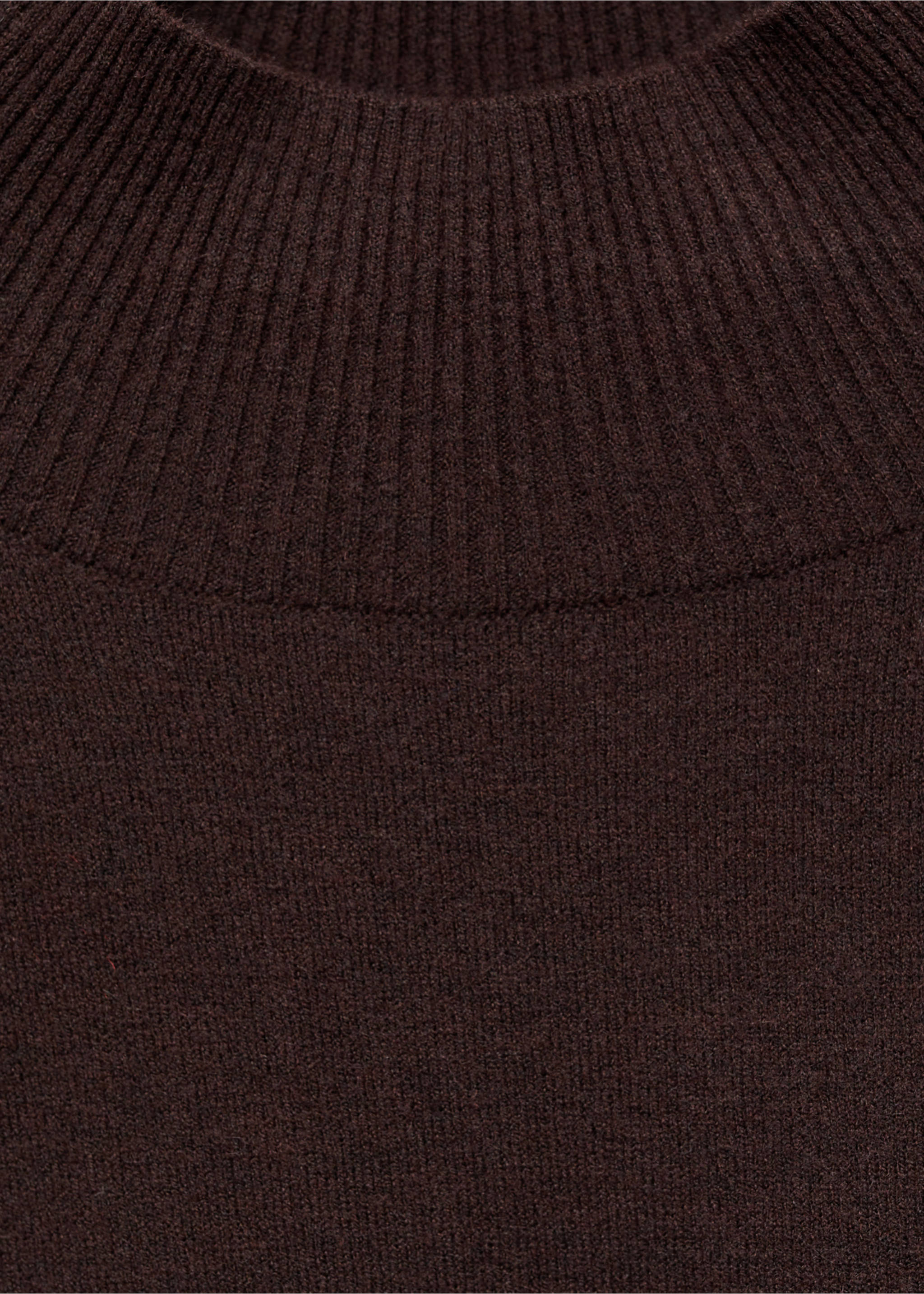 Perkins-neck short-sleeved sweater - Details of the article 8, Brown. Ref: 77007685-00.
