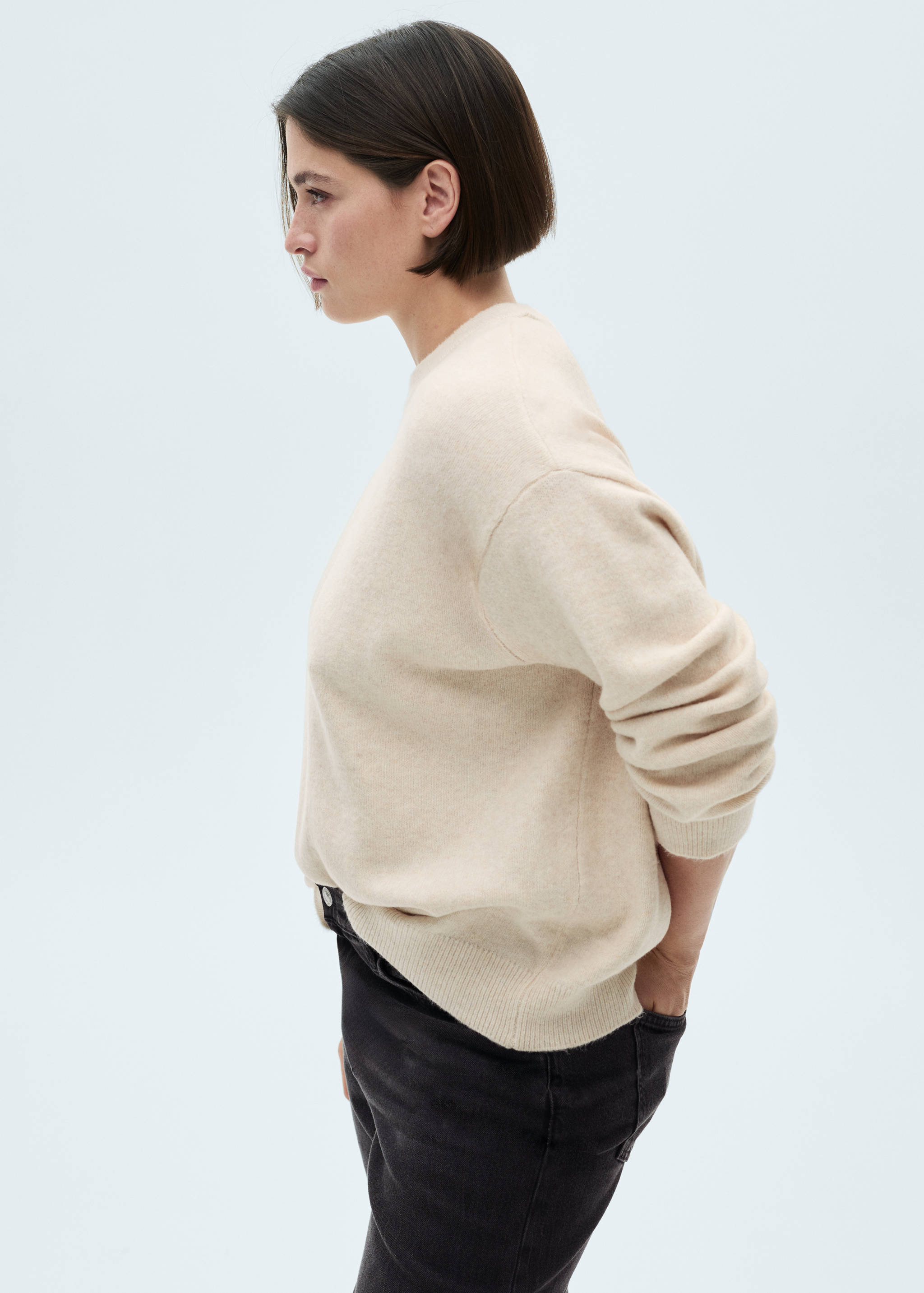 Round-neck knitted sweater - Details of the article 5