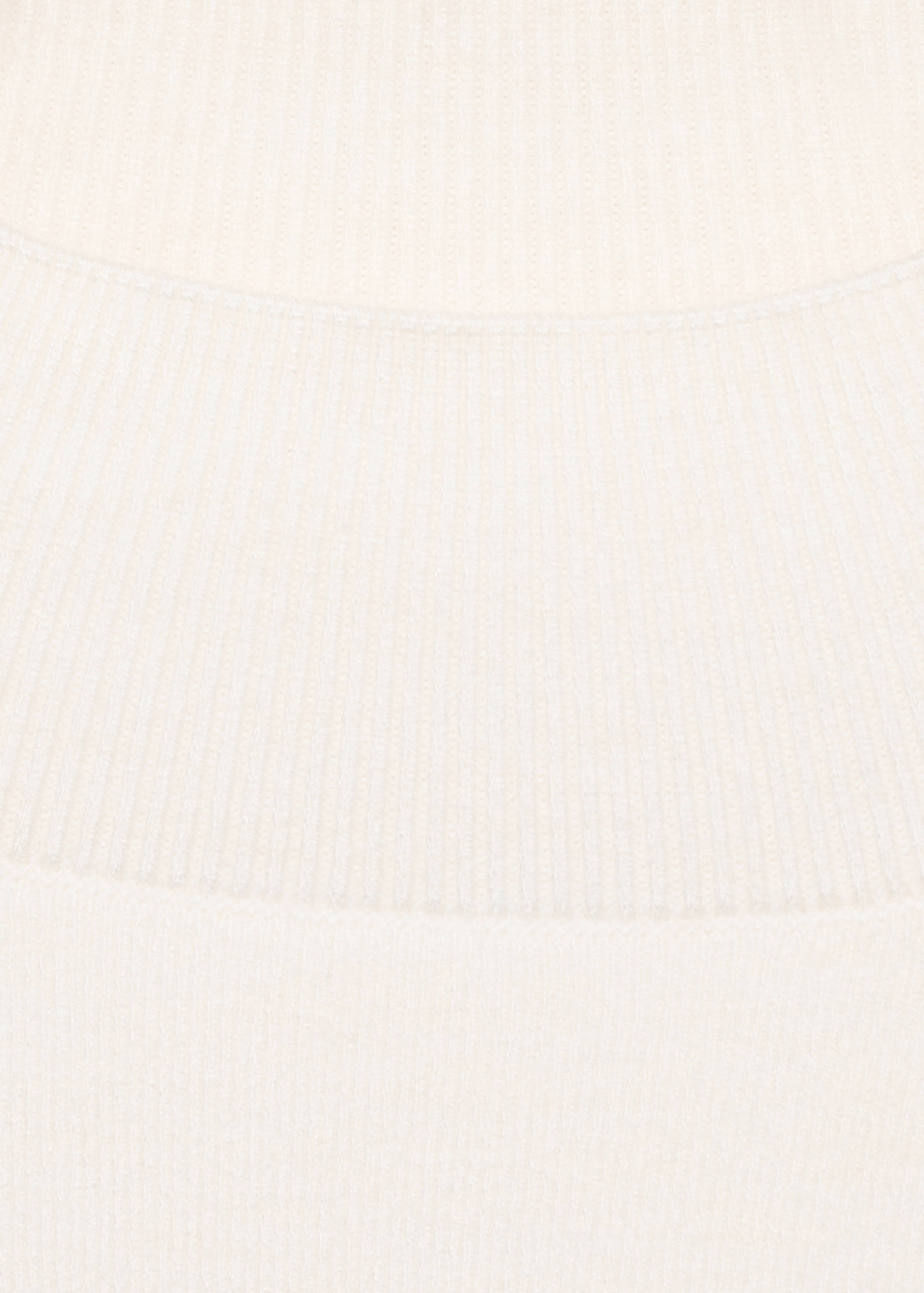 Knitted sweater with perkins neck - Details of the article 8