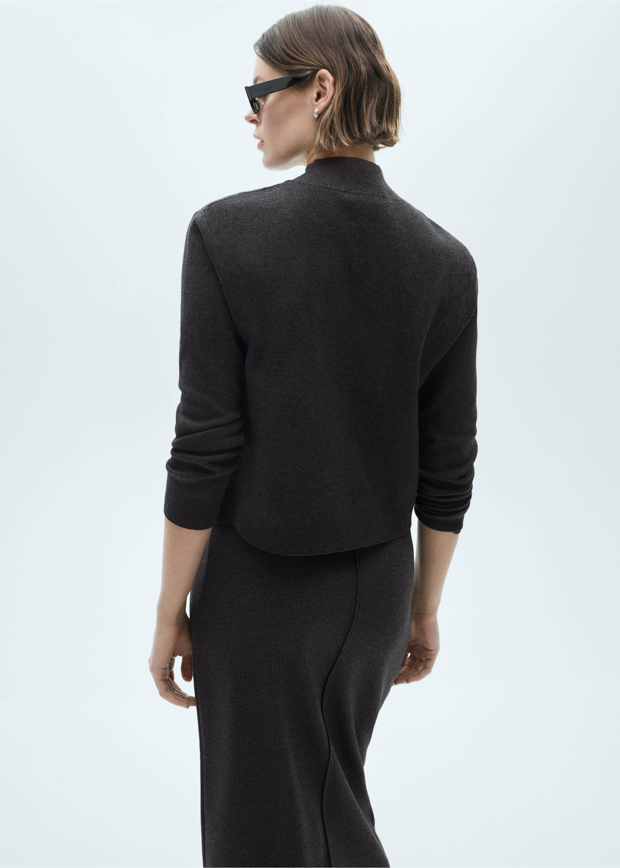 Knitted sweater with perkins neck - Reverse of the article, Medium Heather Grey. Ref: 77007697-00.