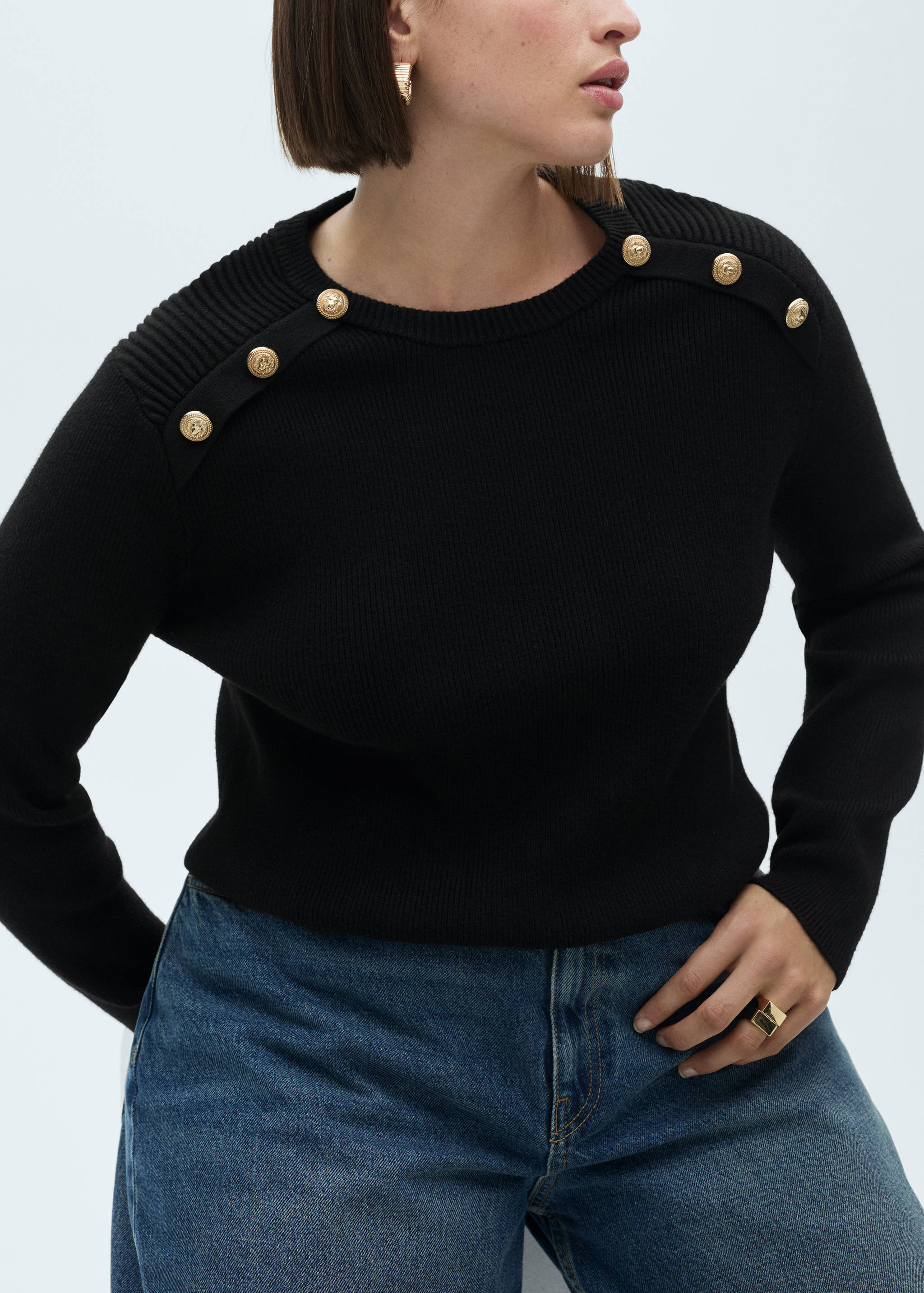 Sweater with jewel buttons - Details of the article 5