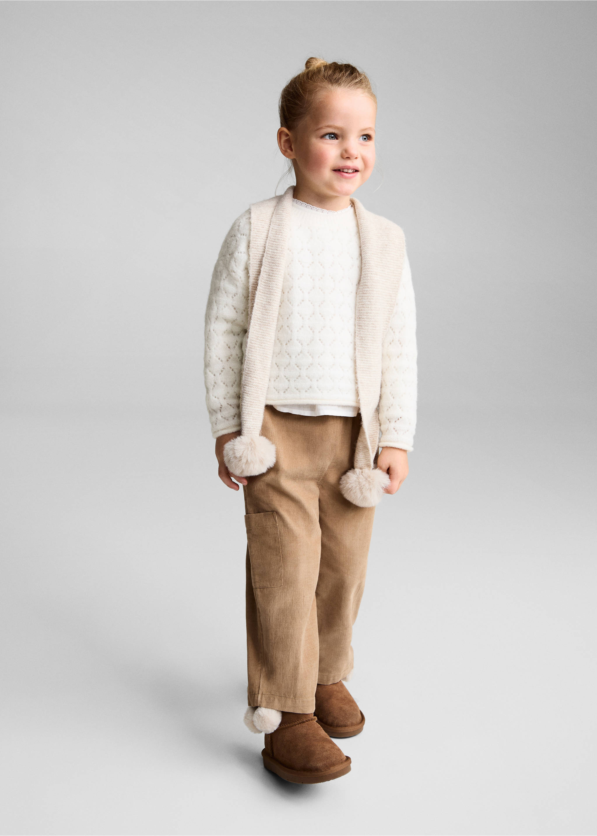 Pull en maille ajourée - Plan général, Blanc cassé. Ref: 77007699-00.