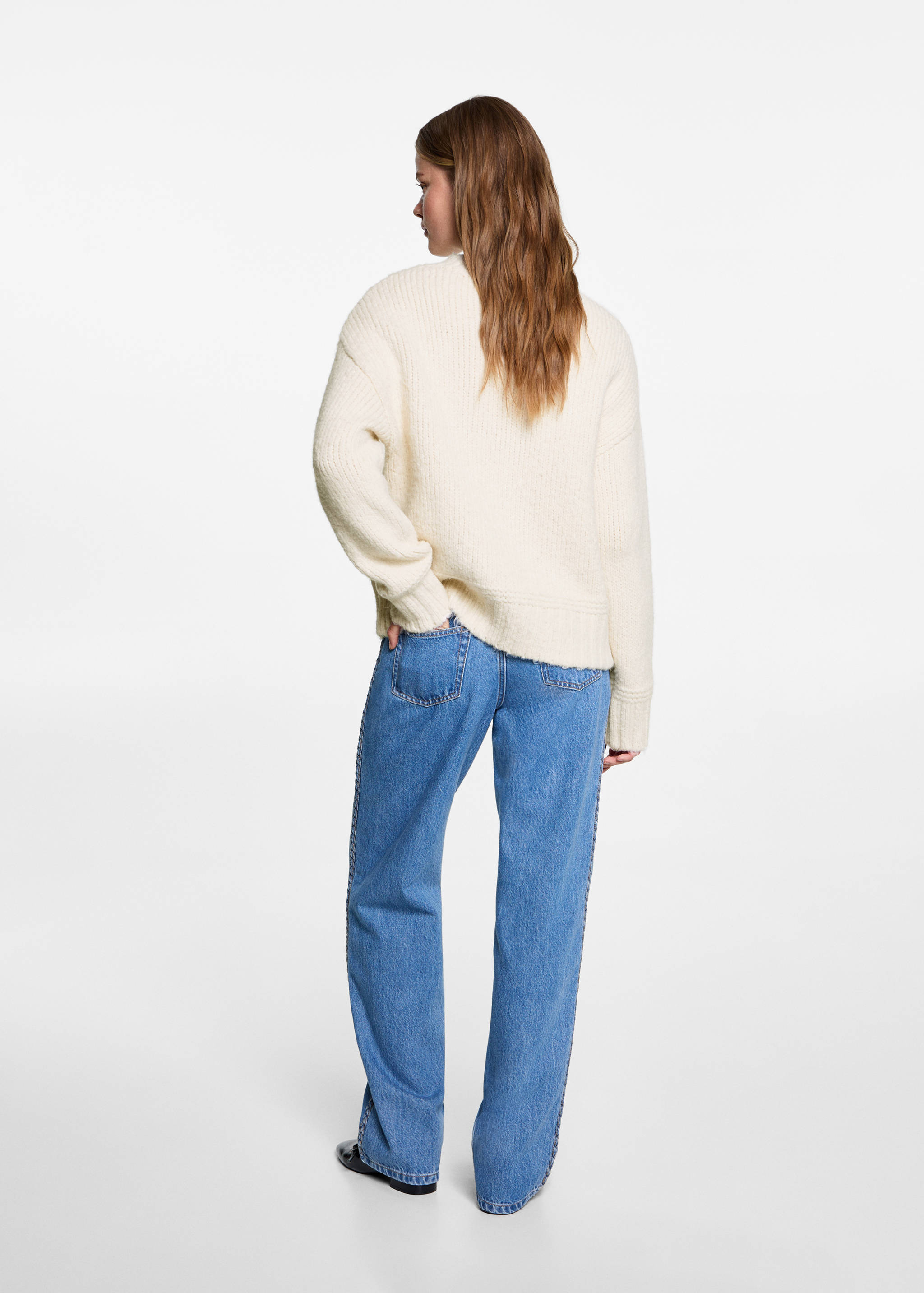 Strickpullover mit Blumenmuster - Rückseite des Artikels