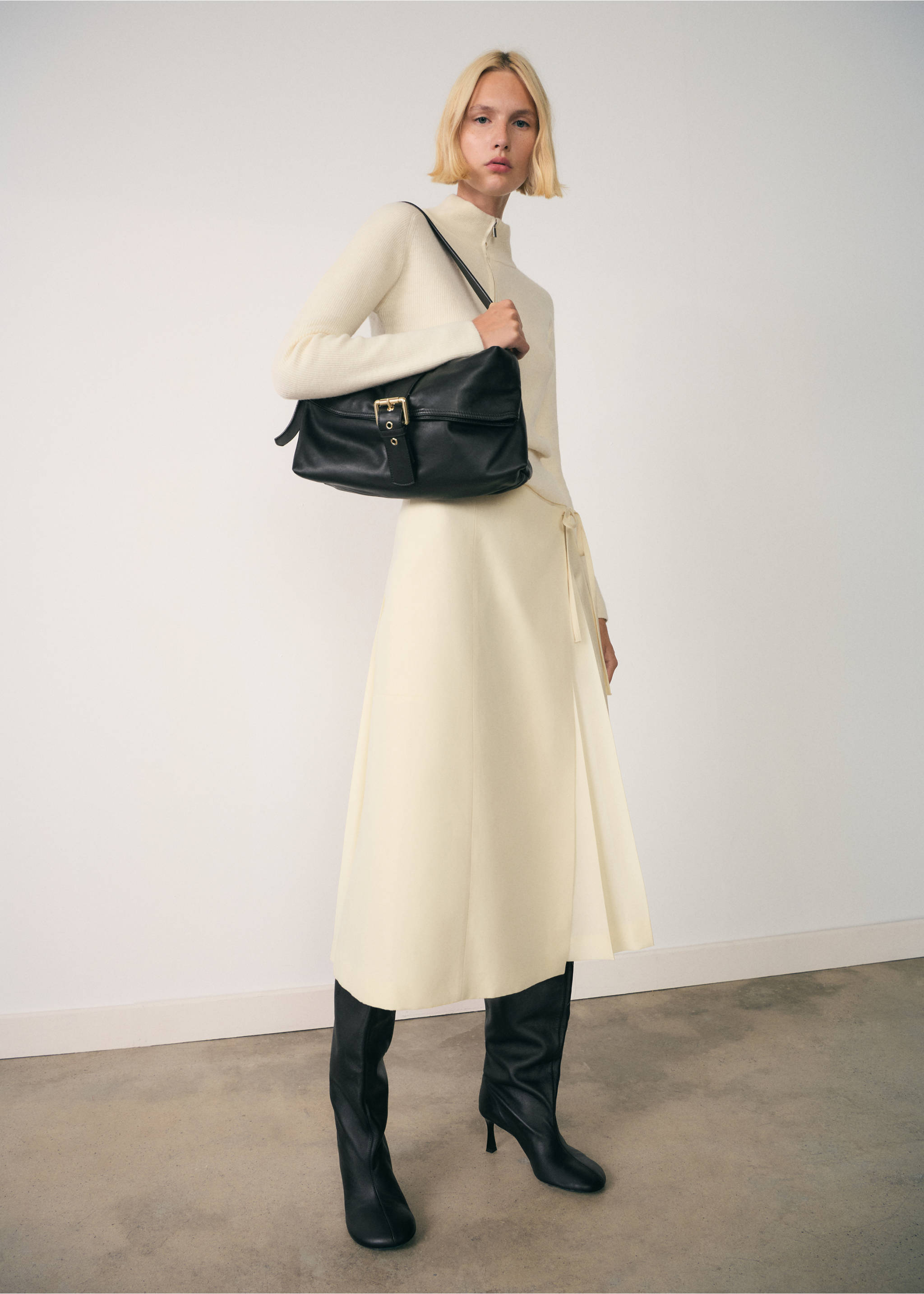 Pullover mit halbhohem Zip-Kragen - Allgemeine Ansicht, Ecru. Ref: 77007704-00.