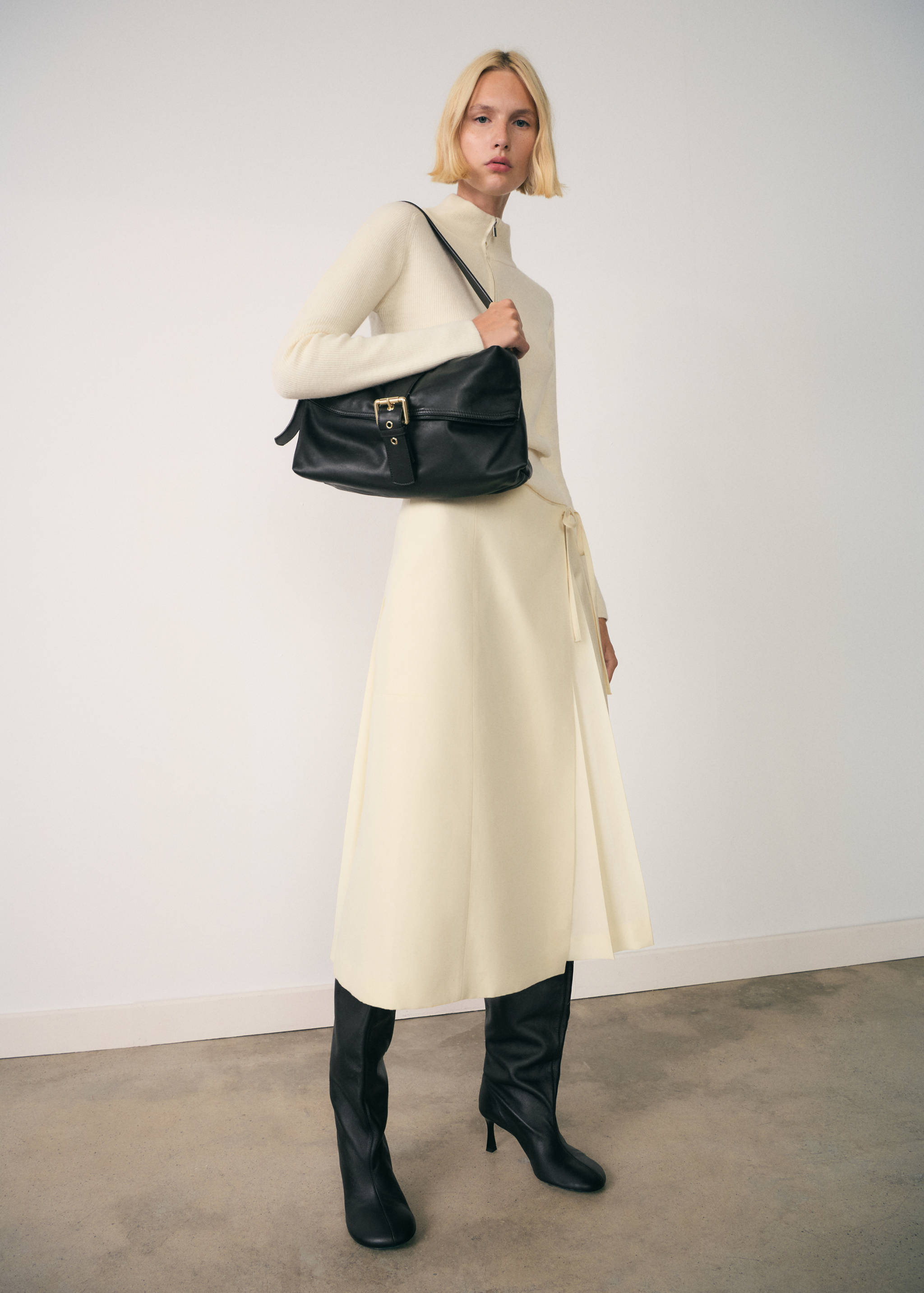 Pull-over col montant zip - Plan général