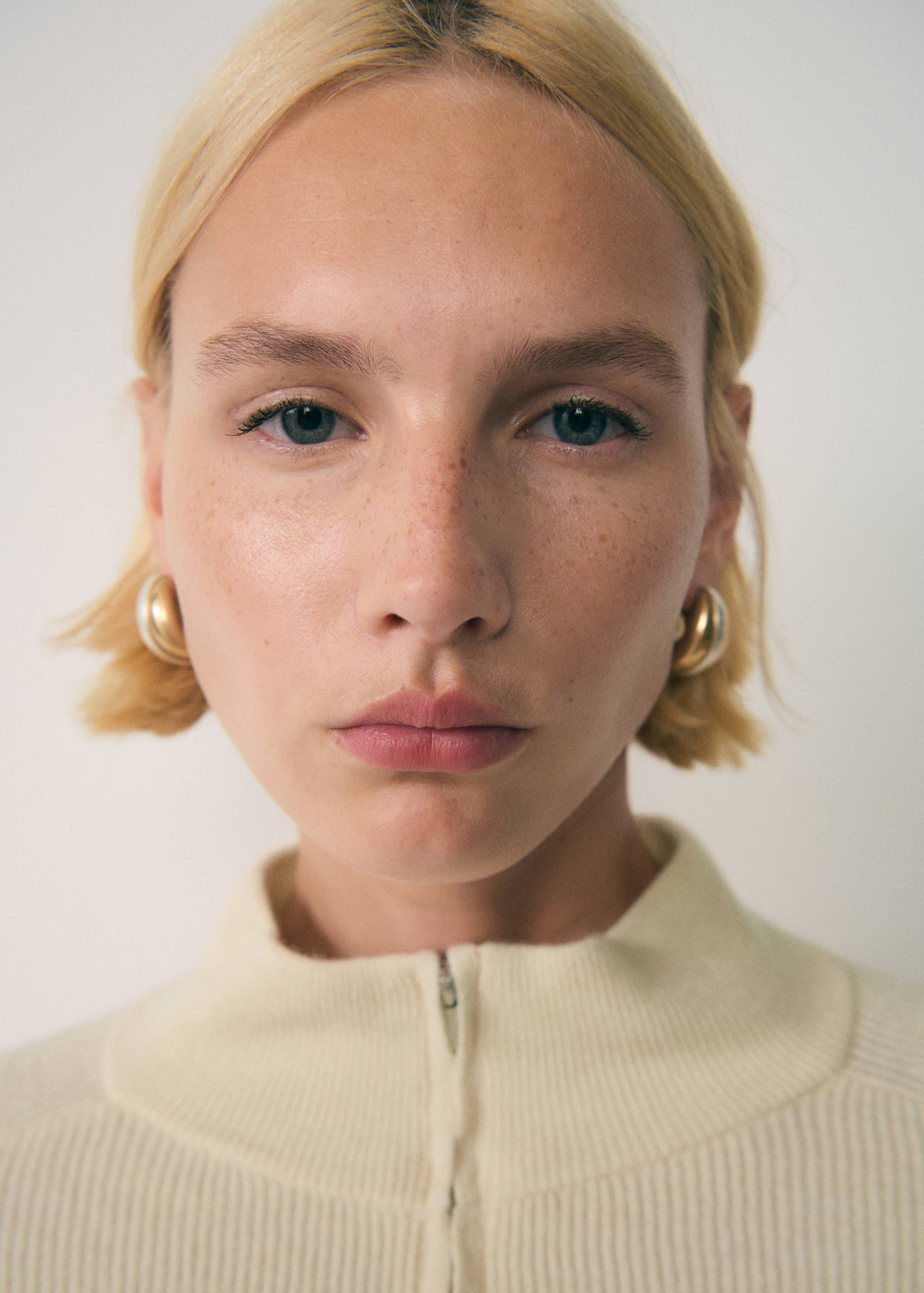 Pull-over col montant zip - Détail de l'article 1