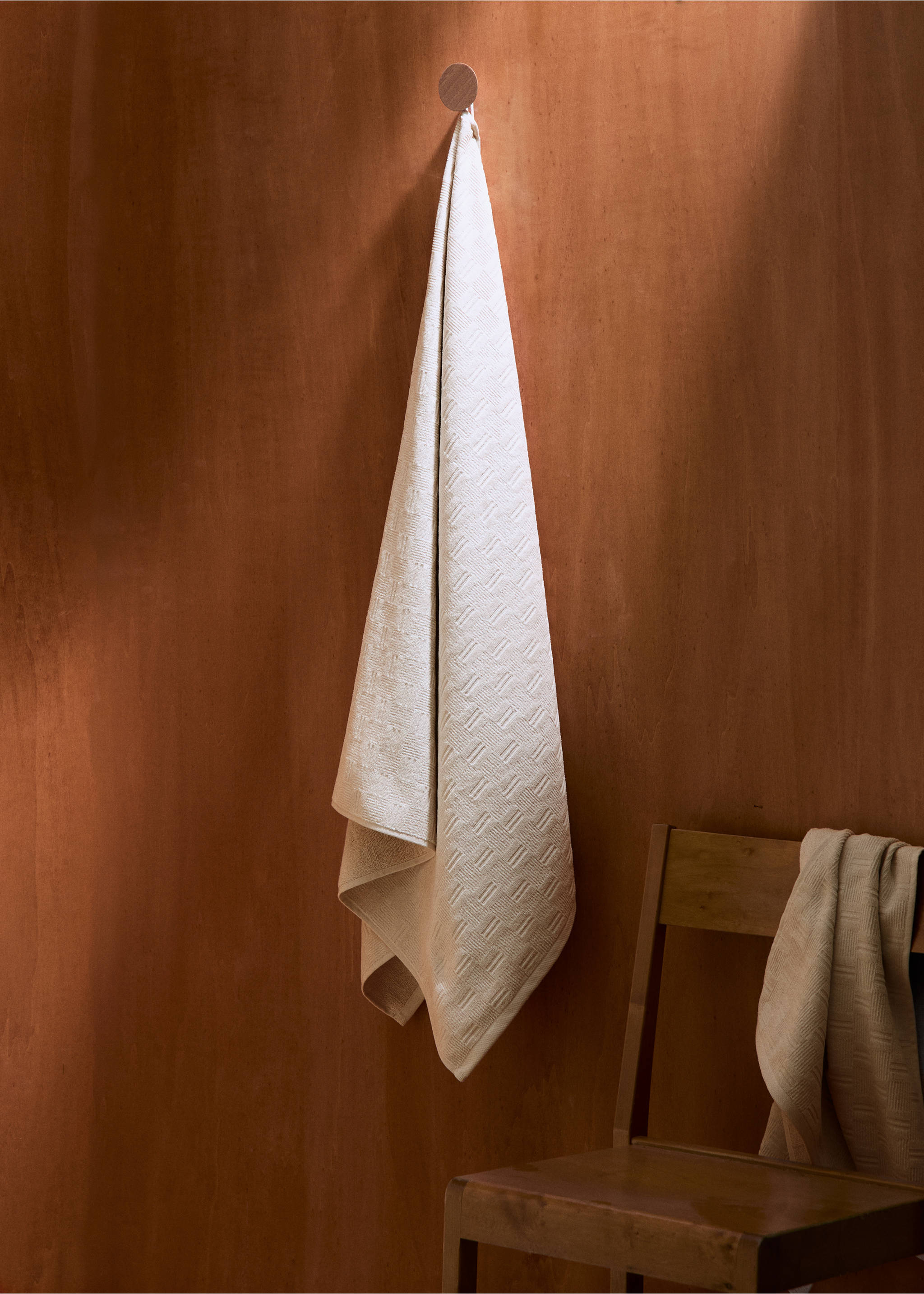 Badetuch aus 100 % Baumwolle mit geometrischem Reliefmuster 90 x 150 cm - Allgemeine Ansicht, Beige. Ref: 77007711-00.