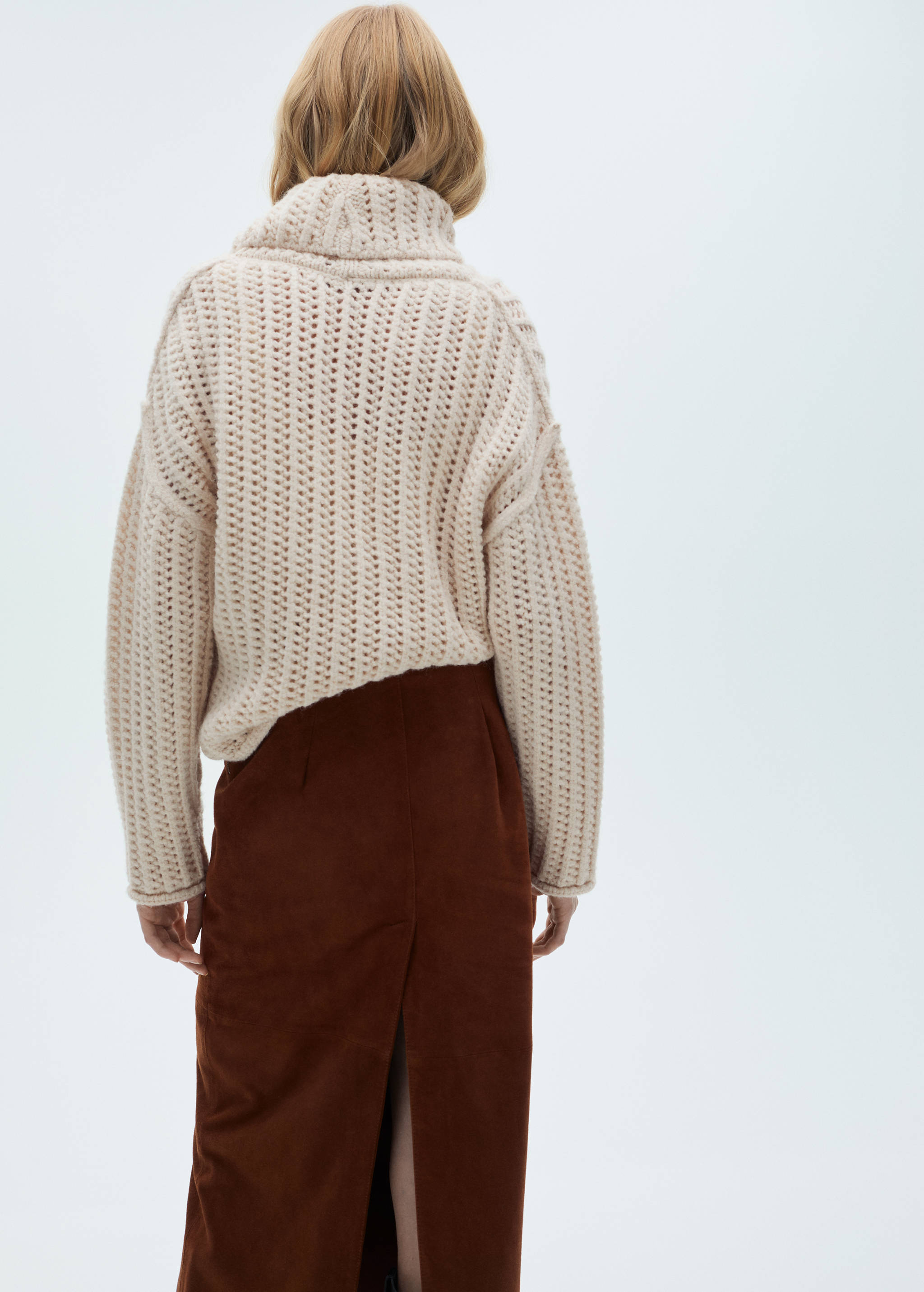 Openwork turtleneck sweater - Reverse of the article