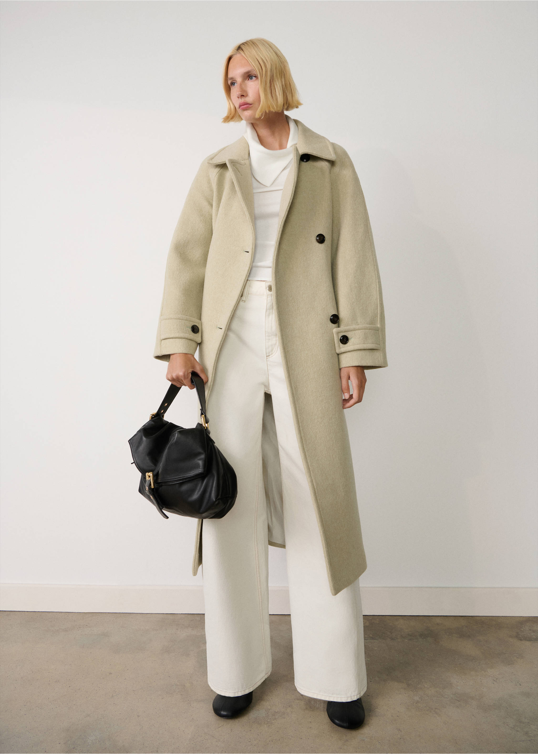 Pull-over maille col revers - Plan général, Blanc. Ref: 77007721-00.