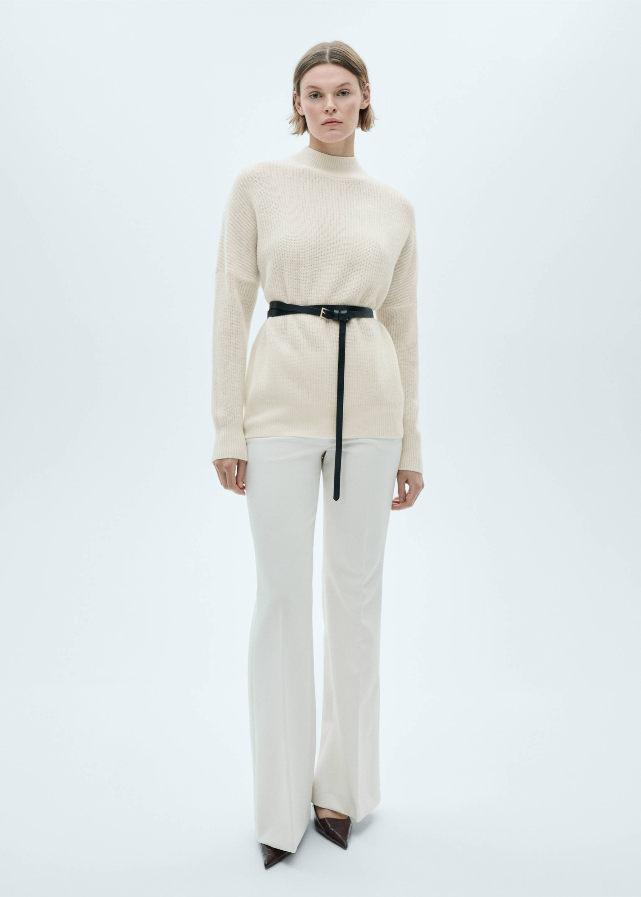 Túlméretezett gyapjú pulóver - Általános sík, Ekrü. Ref: 77007722-00.