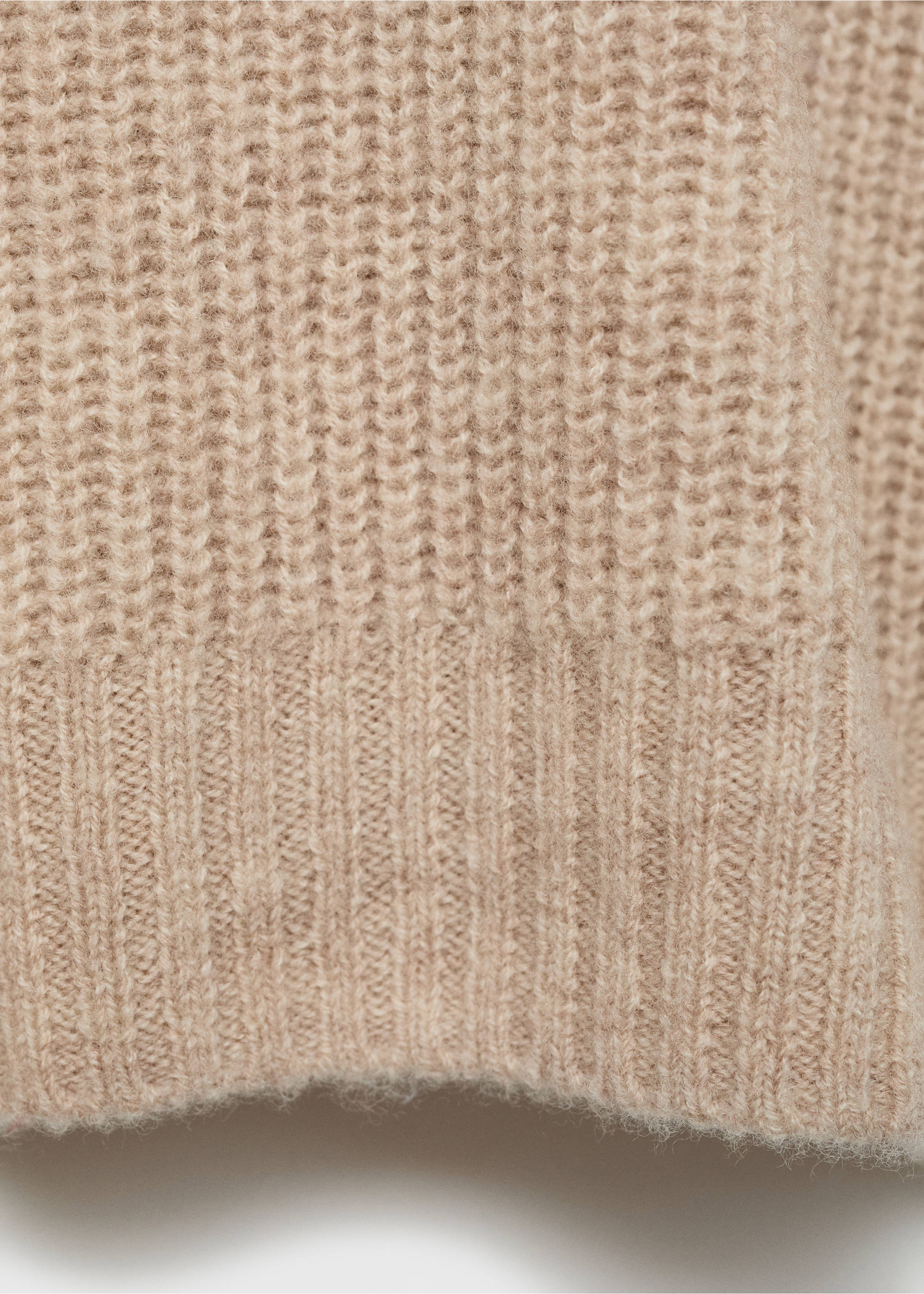 Short-sleeved wool sweater - Details of the article 0, Light/Pastel Grey. Ref: 77007723-00.
