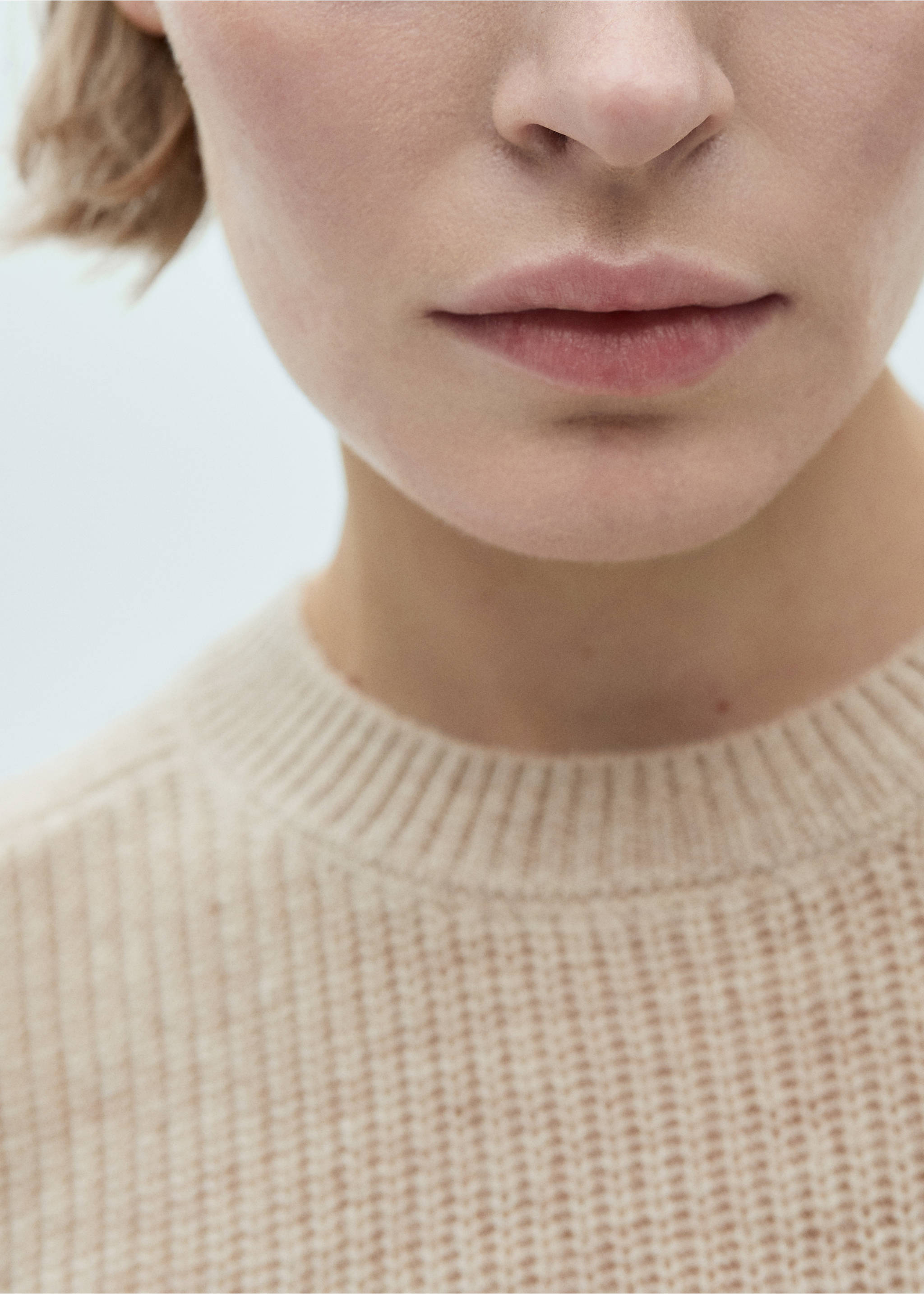 Cropped wool sweater - Details of the article 1, Light/Pastel Grey. Ref: 77007724-00.