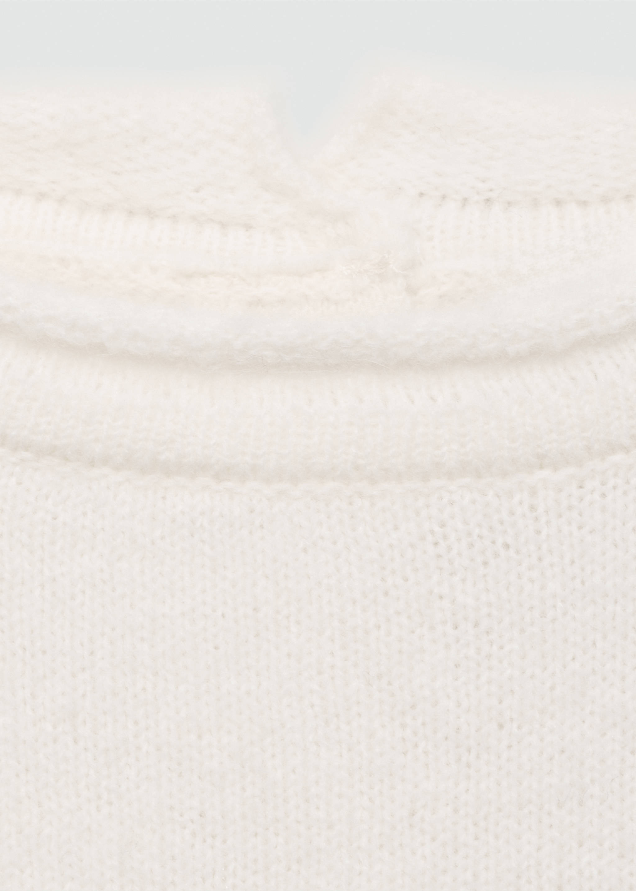 Pull-over col rond boutons - Détail de l'article 0, Écru. Ref: 77007730-00.