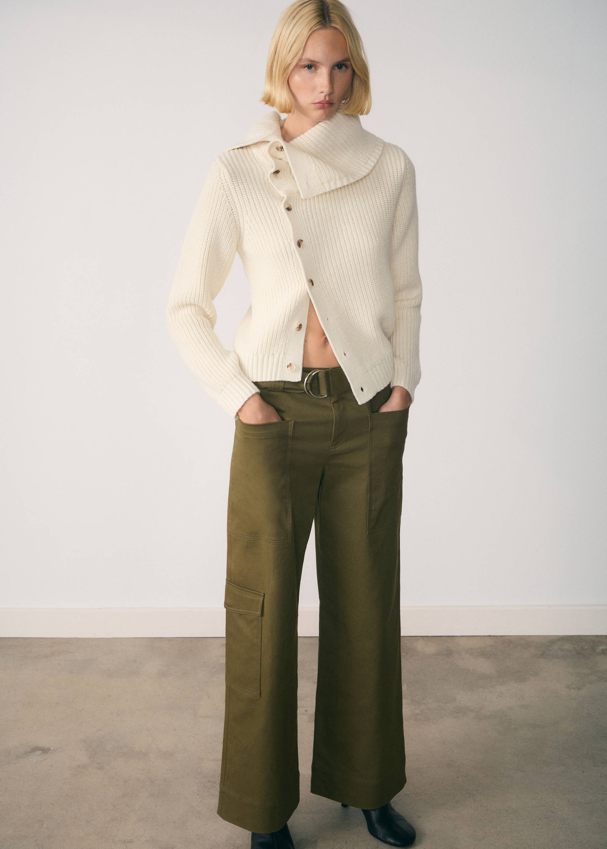 Funnel-neck sweater with buttons - General plane