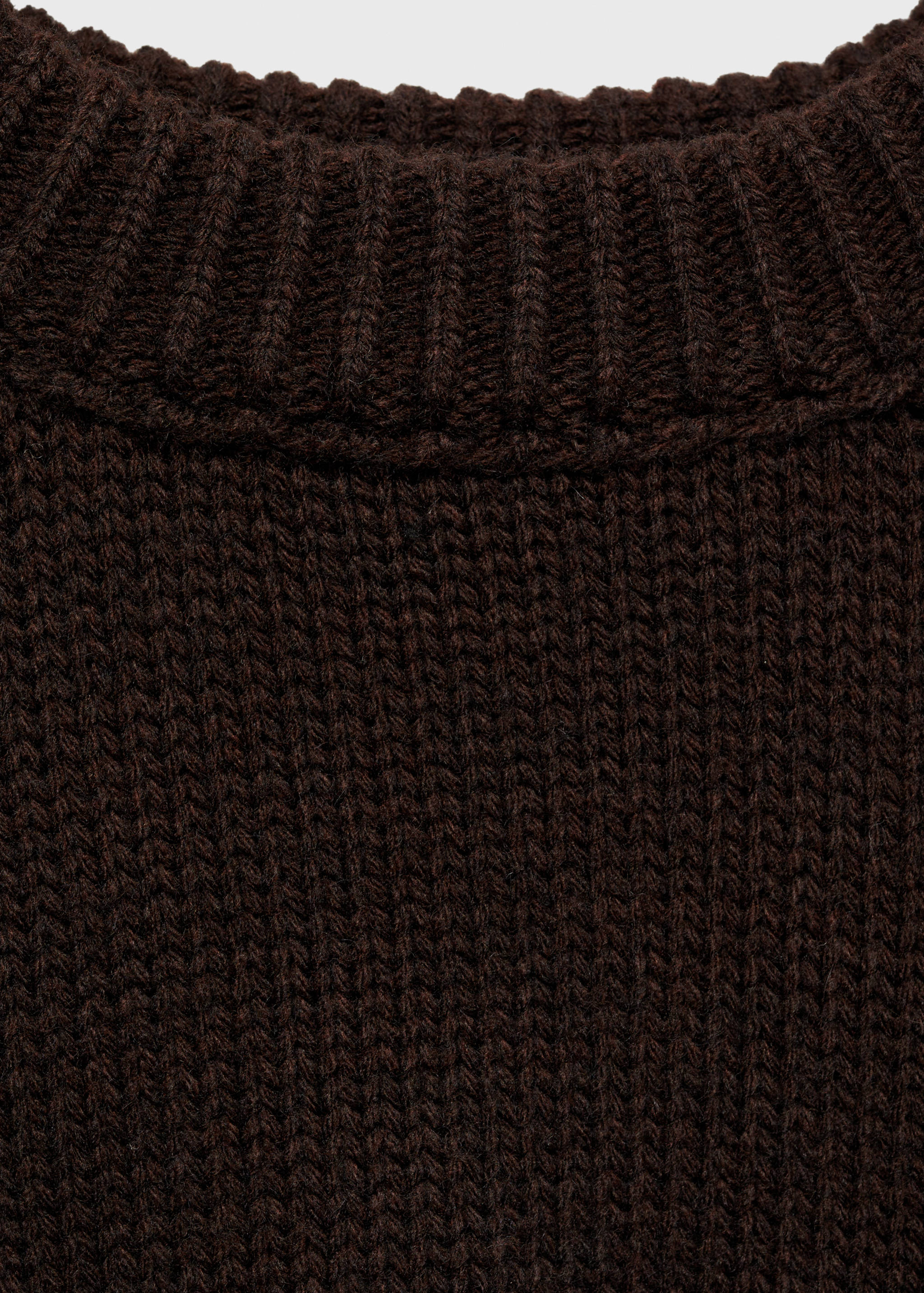 Round-neck knitted sweater - Details of the article 8