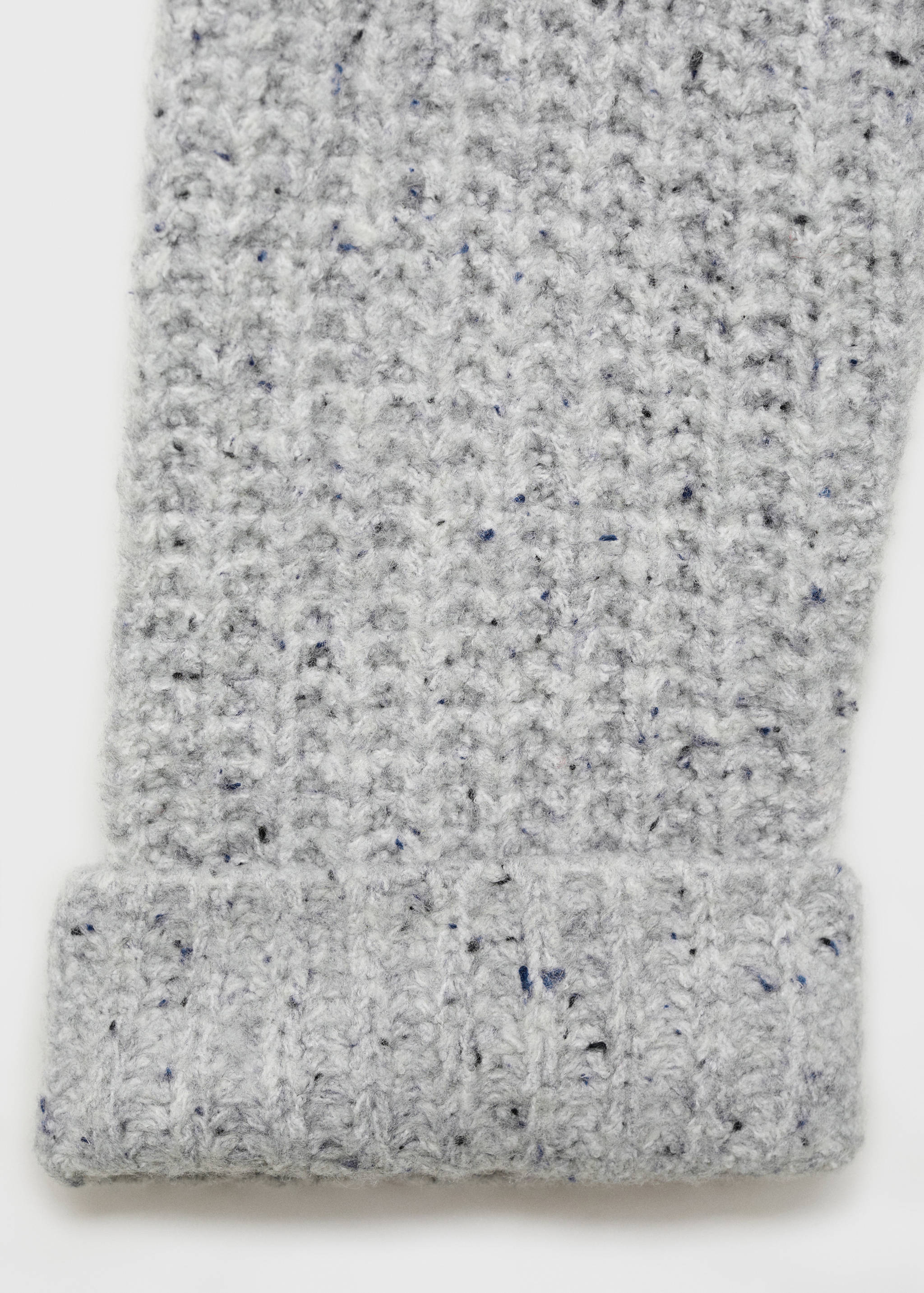 Sweter z golfem i zamkiem - Szczegóły artykułu 0