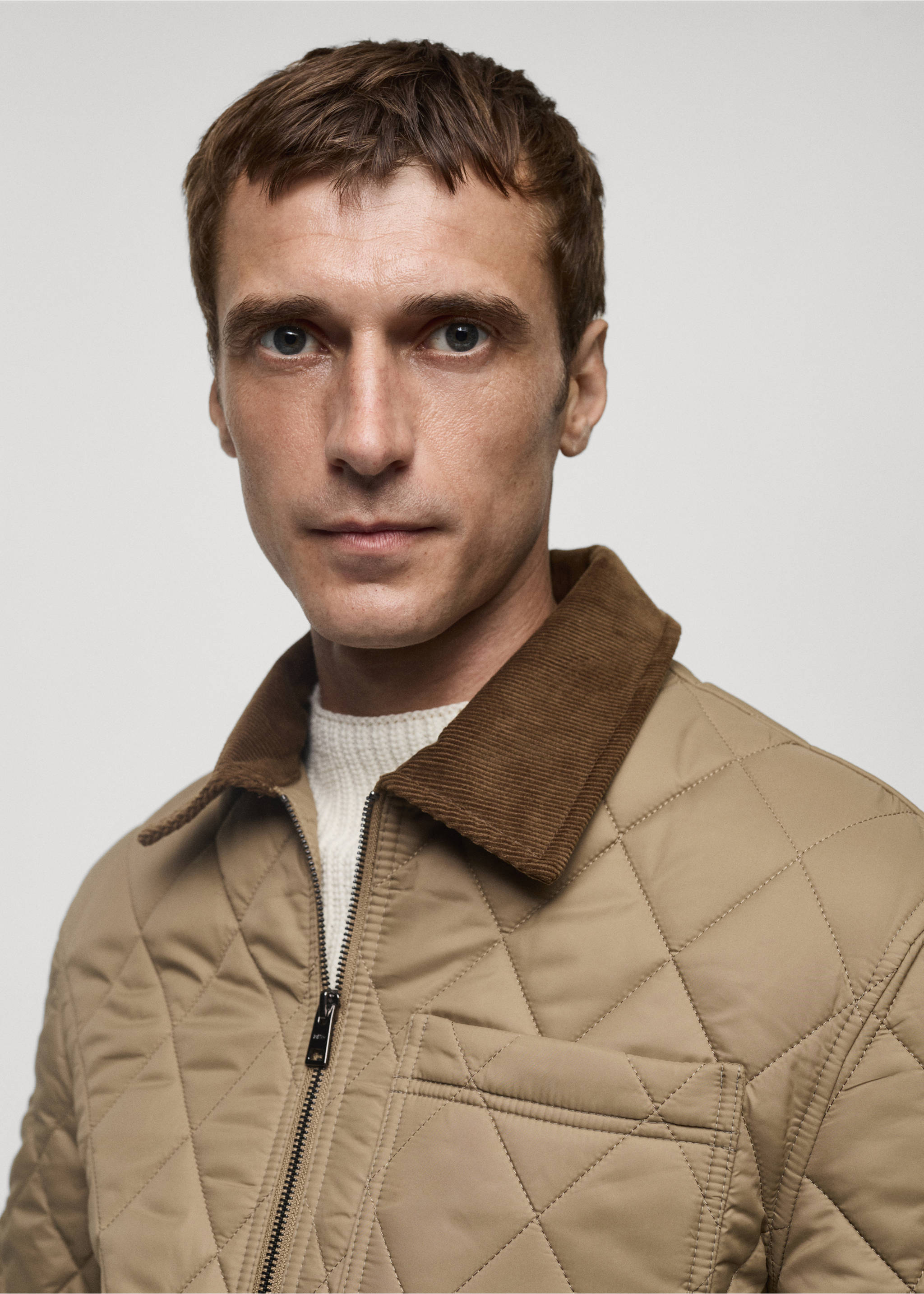 Quilted jacket with corduroy collar - Details of the article 1, Beige. Ref: 77007922-00.