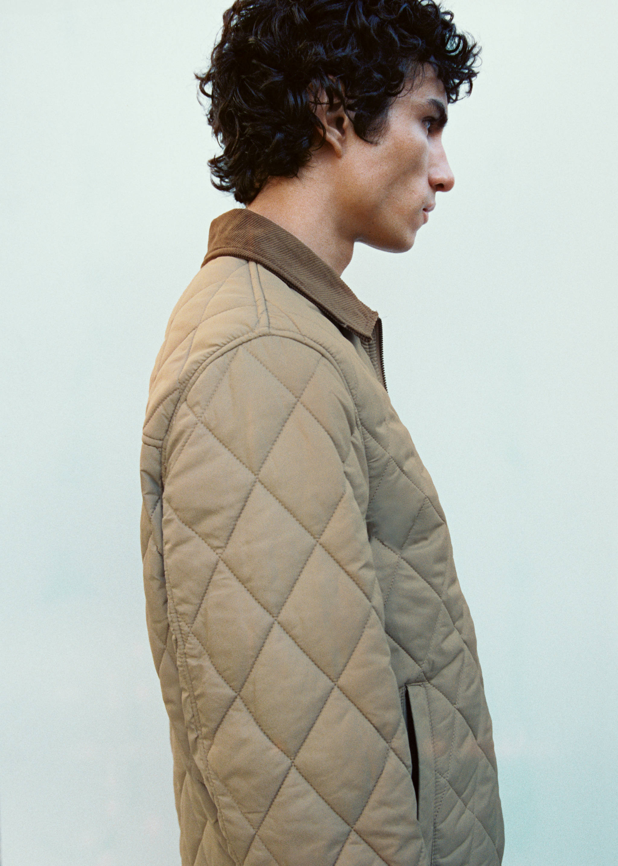 Quilted jacket with corduroy collar - Details of the article 3, Beige. Ref: 77007922-00.