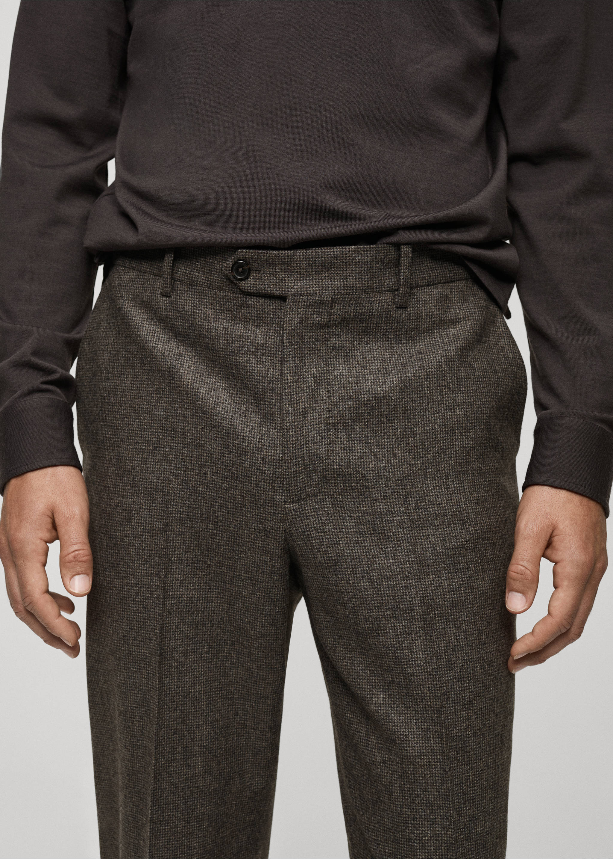 Virgin wool micro-houndstooth trousers - Details of the article 1, Medium Brown. Ref: 77007931-00.