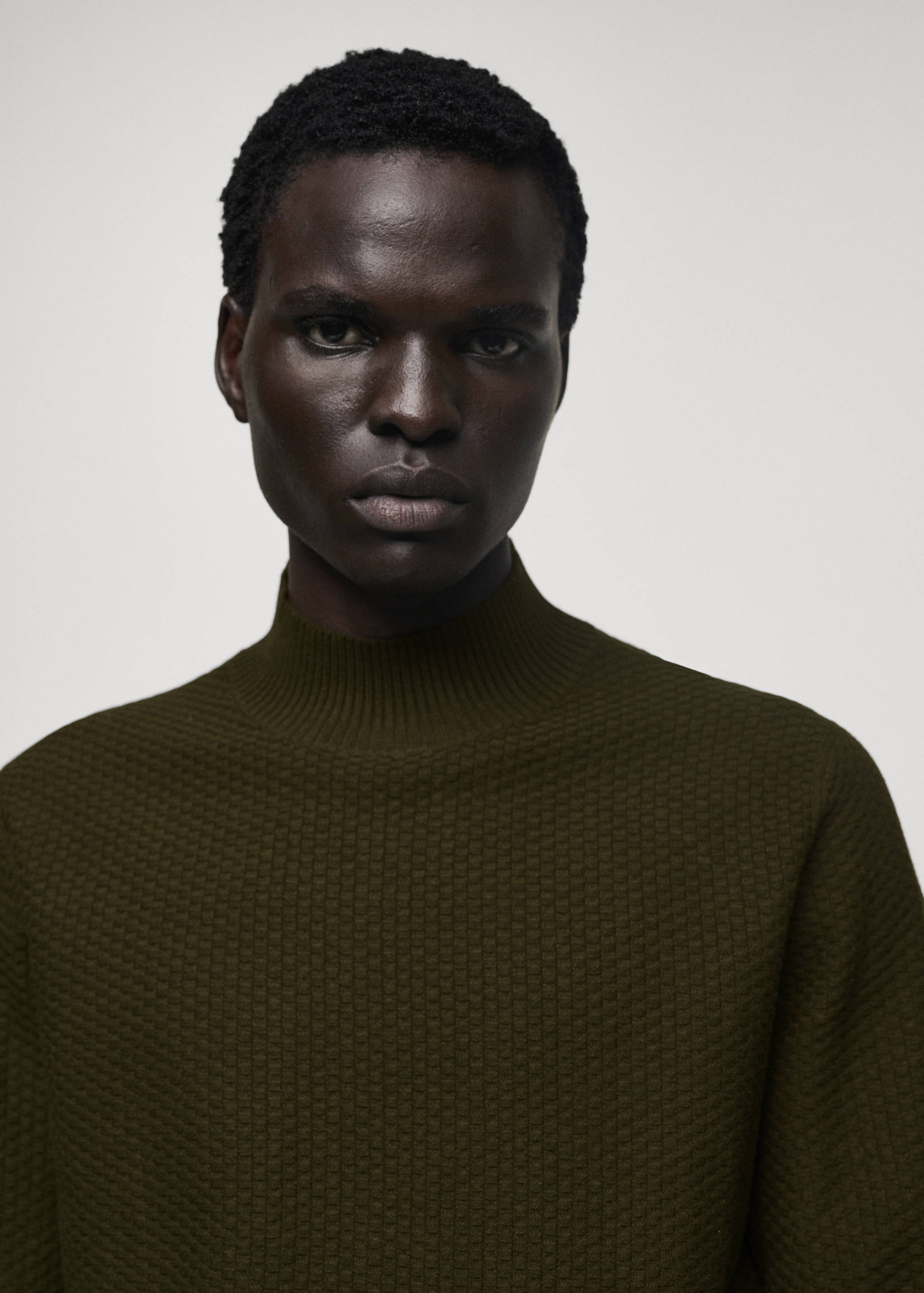 Cotton sweater with perkins-neck  structure - Details of the article 1