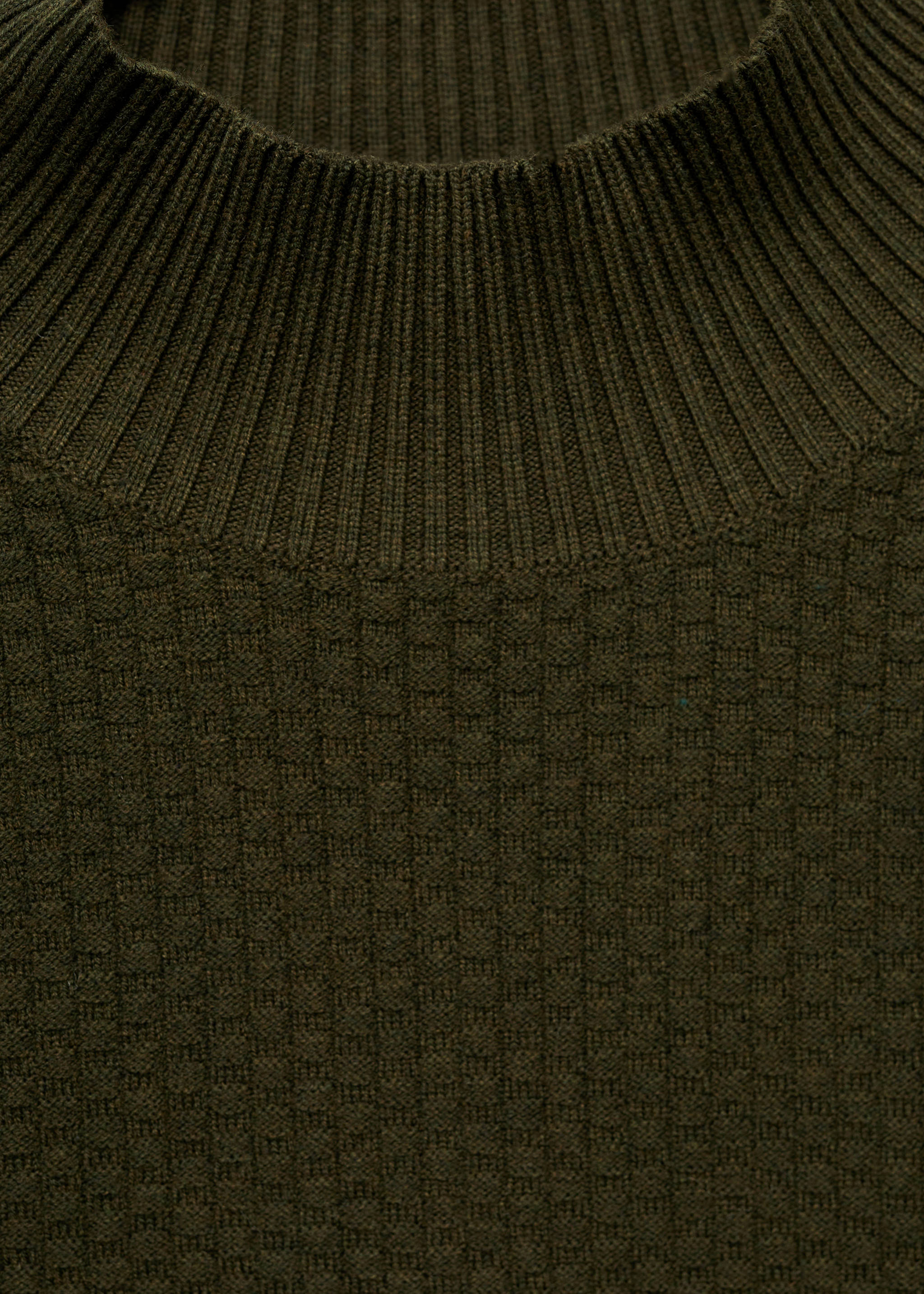 Cotton sweater with perkins-neck  structure - Details of the article 8